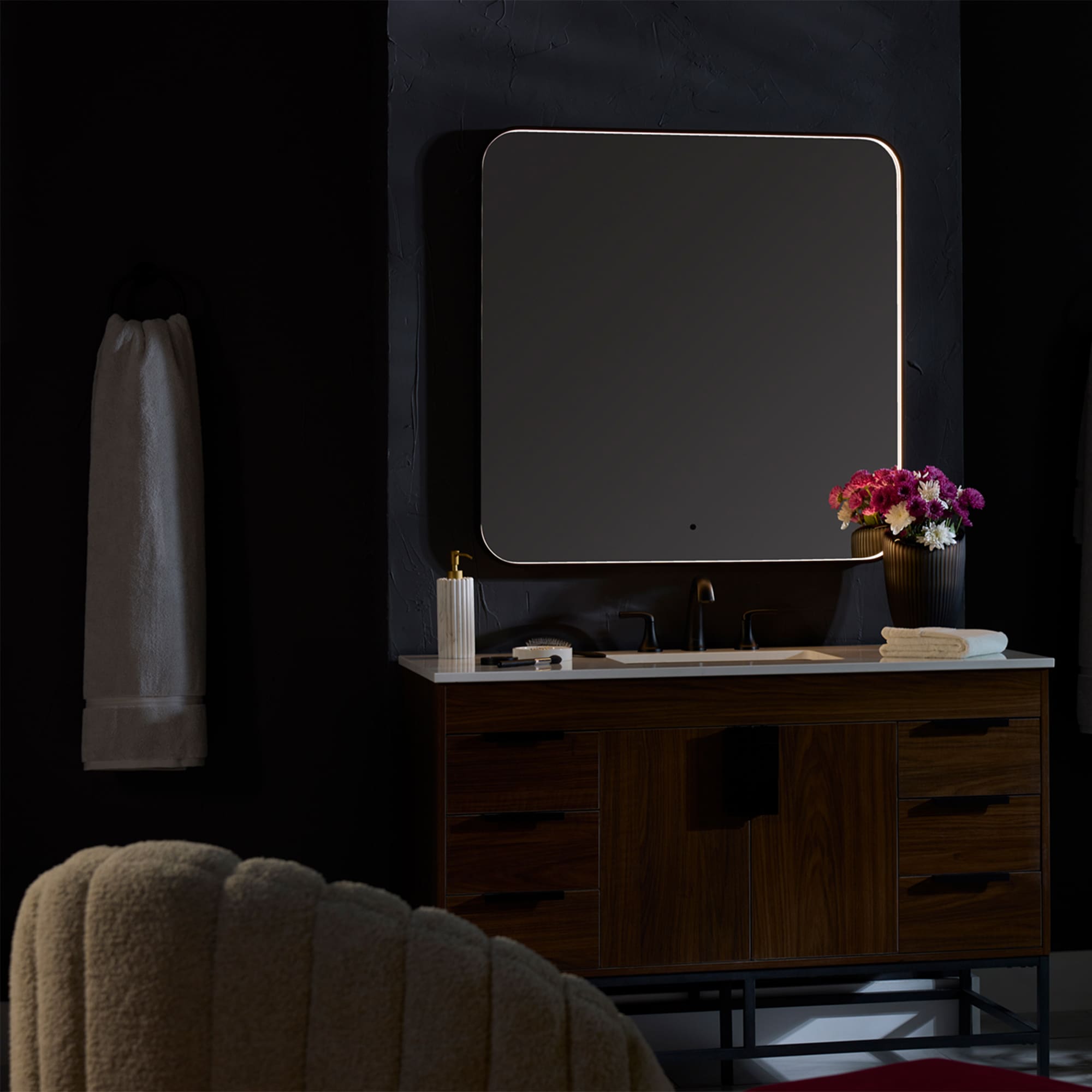 Oxygen AVIOR 3 0104 15 Lighted Mirror 48