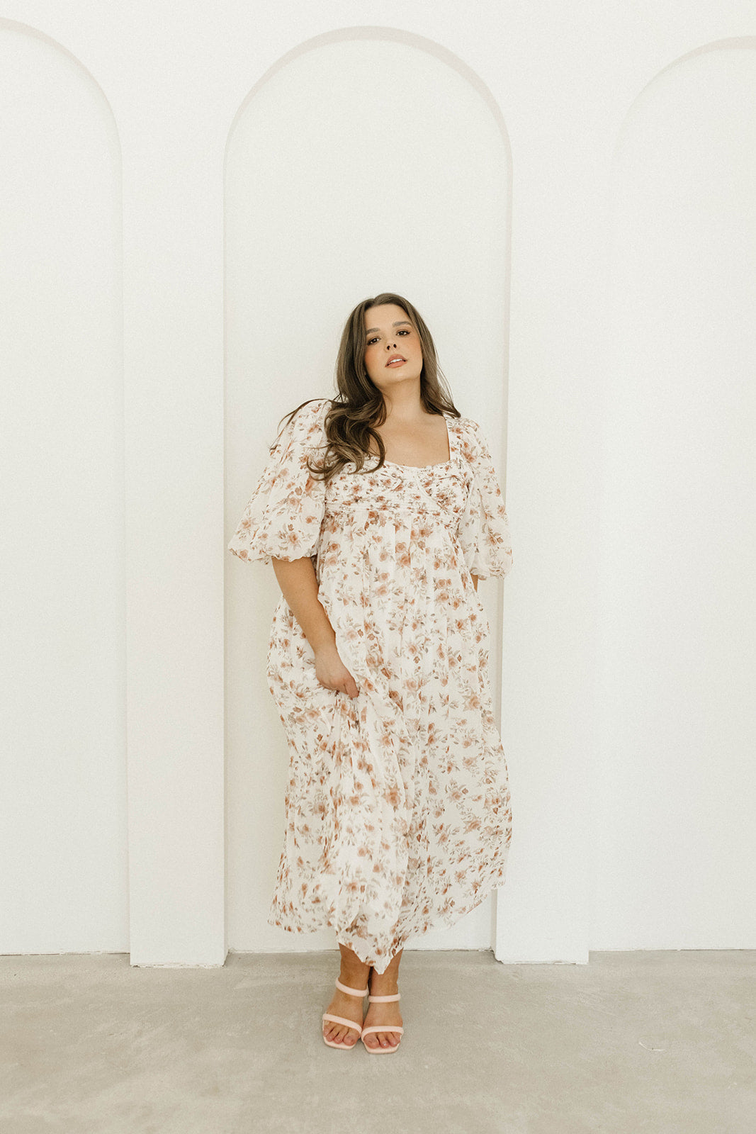 Harlow Maxi Dress in Ivory Floral - Bump Friendly Maternity Dress with Inclusive Sizing (S-3XL) | Perfect for Pregnancy, Weddings & Summer Vacations