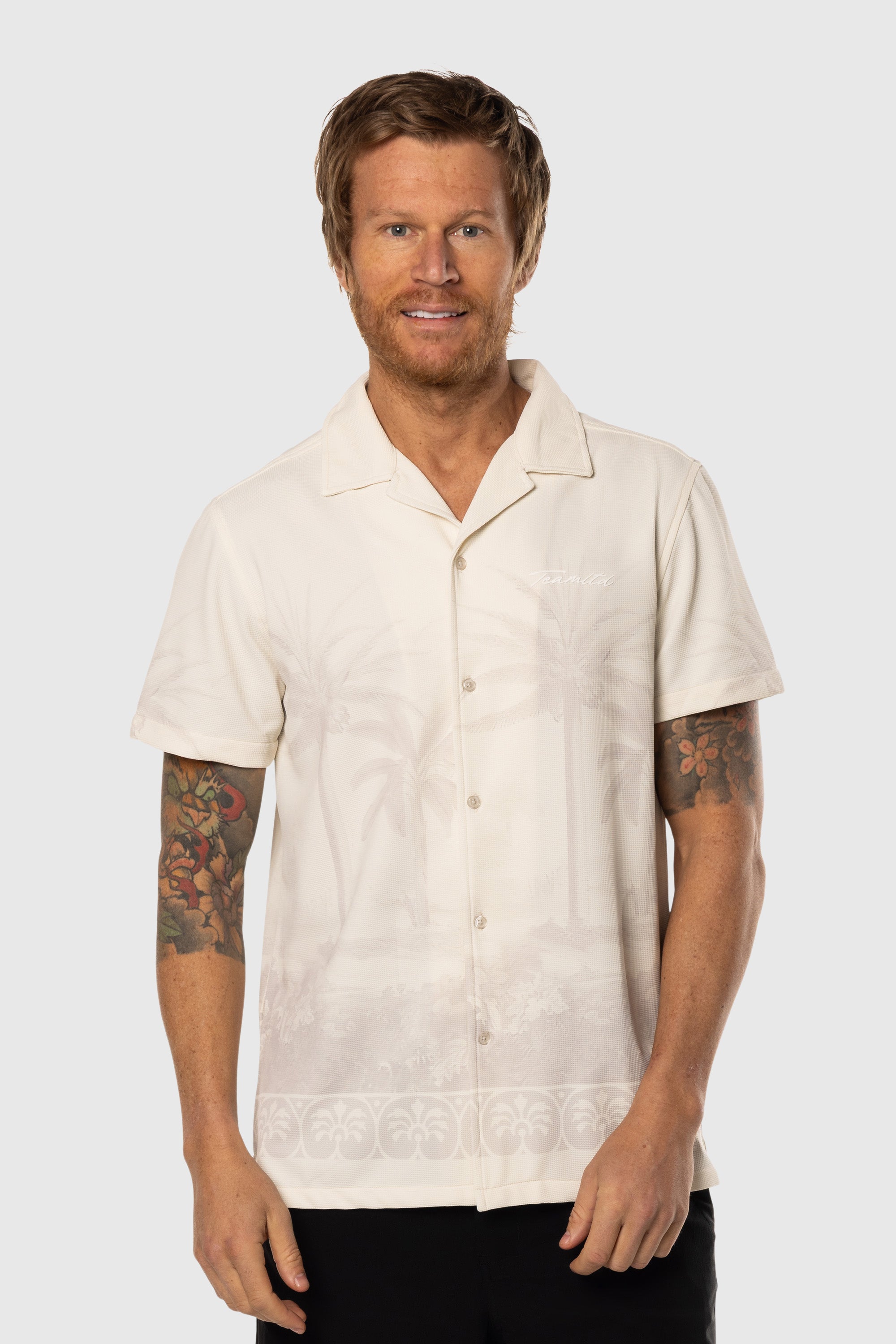 Stylish Beach Club Button Up Shirt for Men - Casual Summer Wear for Vacation, Pool Parties & Outdoor Activities