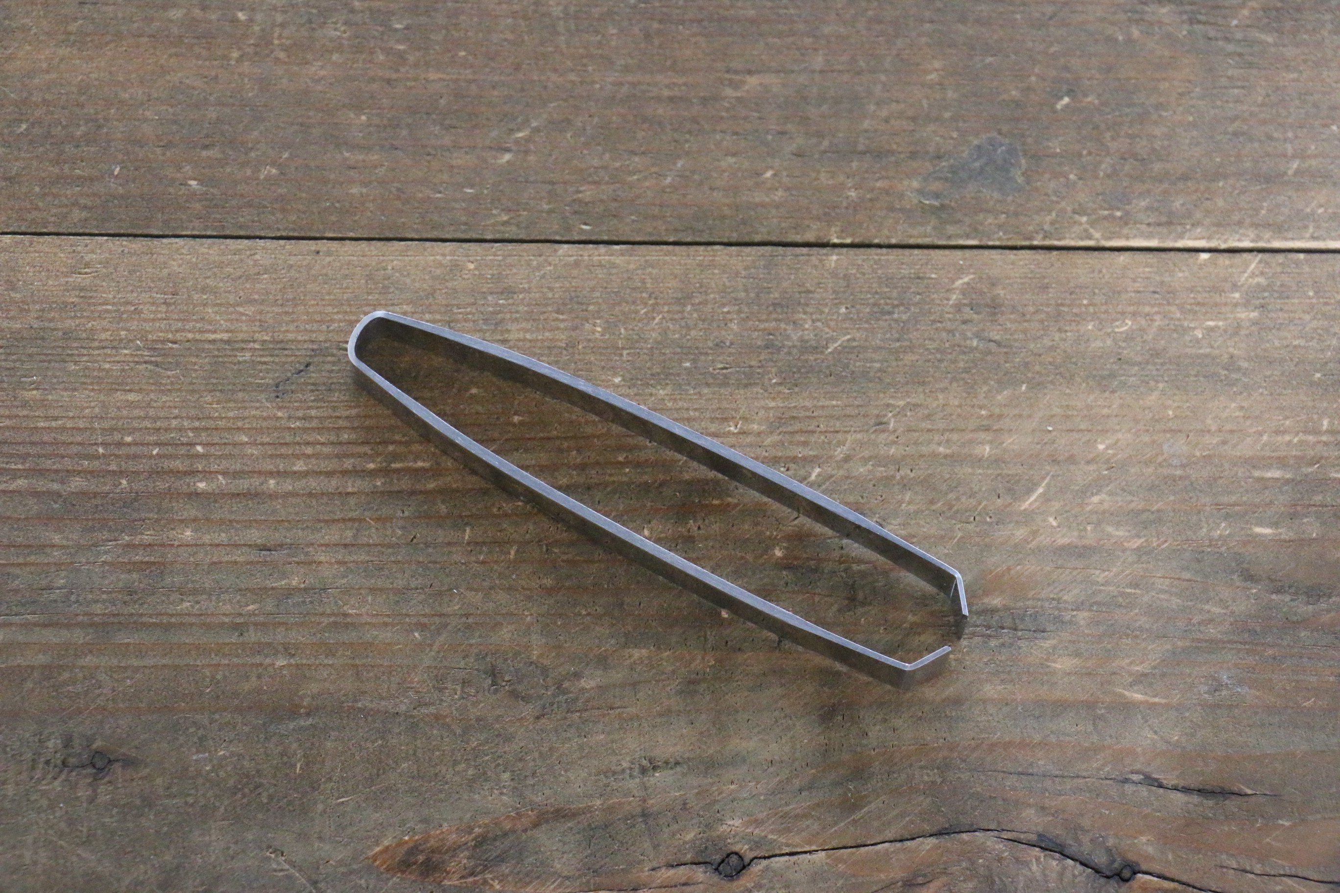 Premium Stainless Steel Fishbone Tweezers - Professional Grade Splinter & Ingrown Hair Remover - Perfect for First Aid Kits, Salon Use & Home Grooming