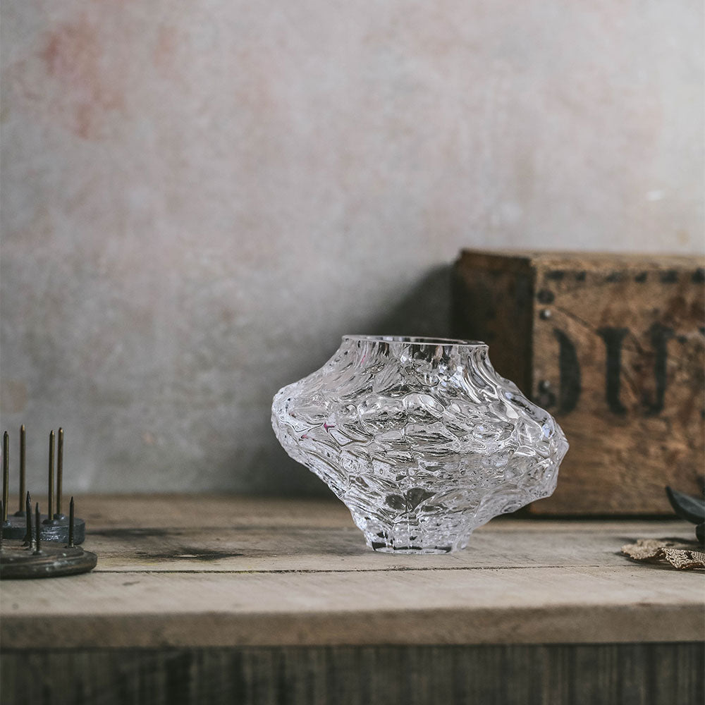 Elegant Small Heirloom Glass Vase for Home Decor - Perfect for Flowers, Centerpieces & Wedding Decorations