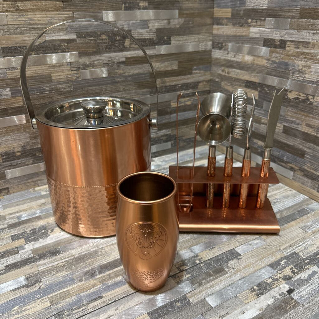 8-Piece Copper Bar Set with Stand - Premium Cocktail Mixing Kit for Home Bars, Perfect for Mojitos, Old Fashioned & Margaritas - Ideal Gift for Bartenders & Cocktail Enthusiasts (Use for Home Entertaining, Professional Mixology & Party Hosting)