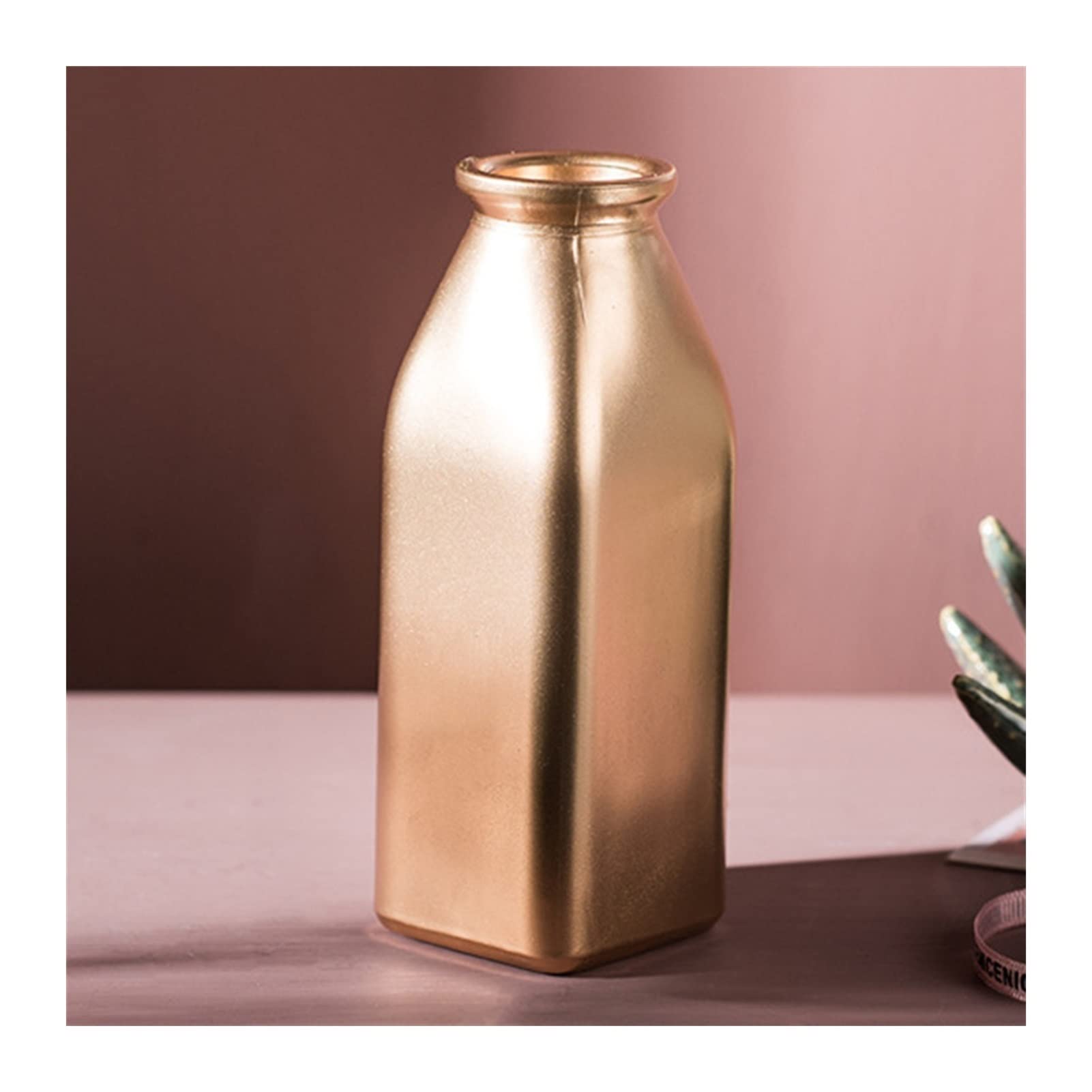 Zongshengshop Golden Glass Flower Vase - Modern Home & Office Décor with Various Shapes for Simple Innovative Floral Arrangements | Perfect for Living Room, Dining Table, Wedding Centerpieces (Color B)