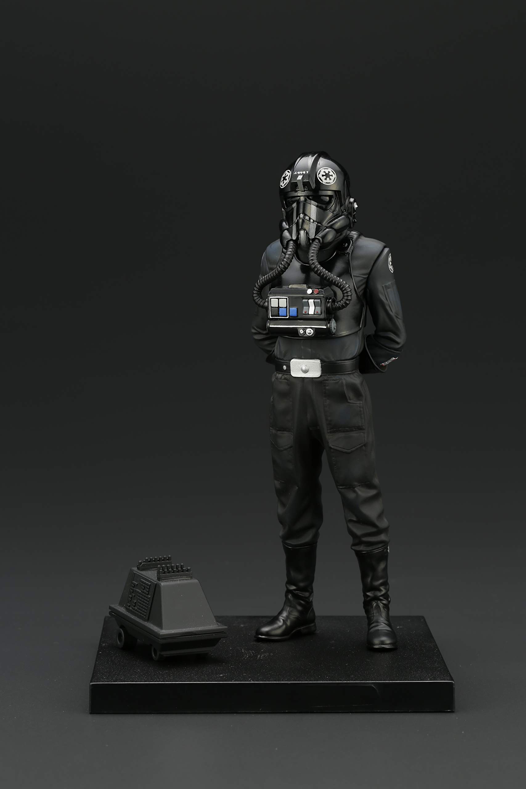Amazon Exclusive Star Wars A New Hope Tie Fighter Pilot Backstabber & Mouse Droid PVC Statue - Collectible Multicolor Action Figure for Display, Gifts & Star Wars Fans