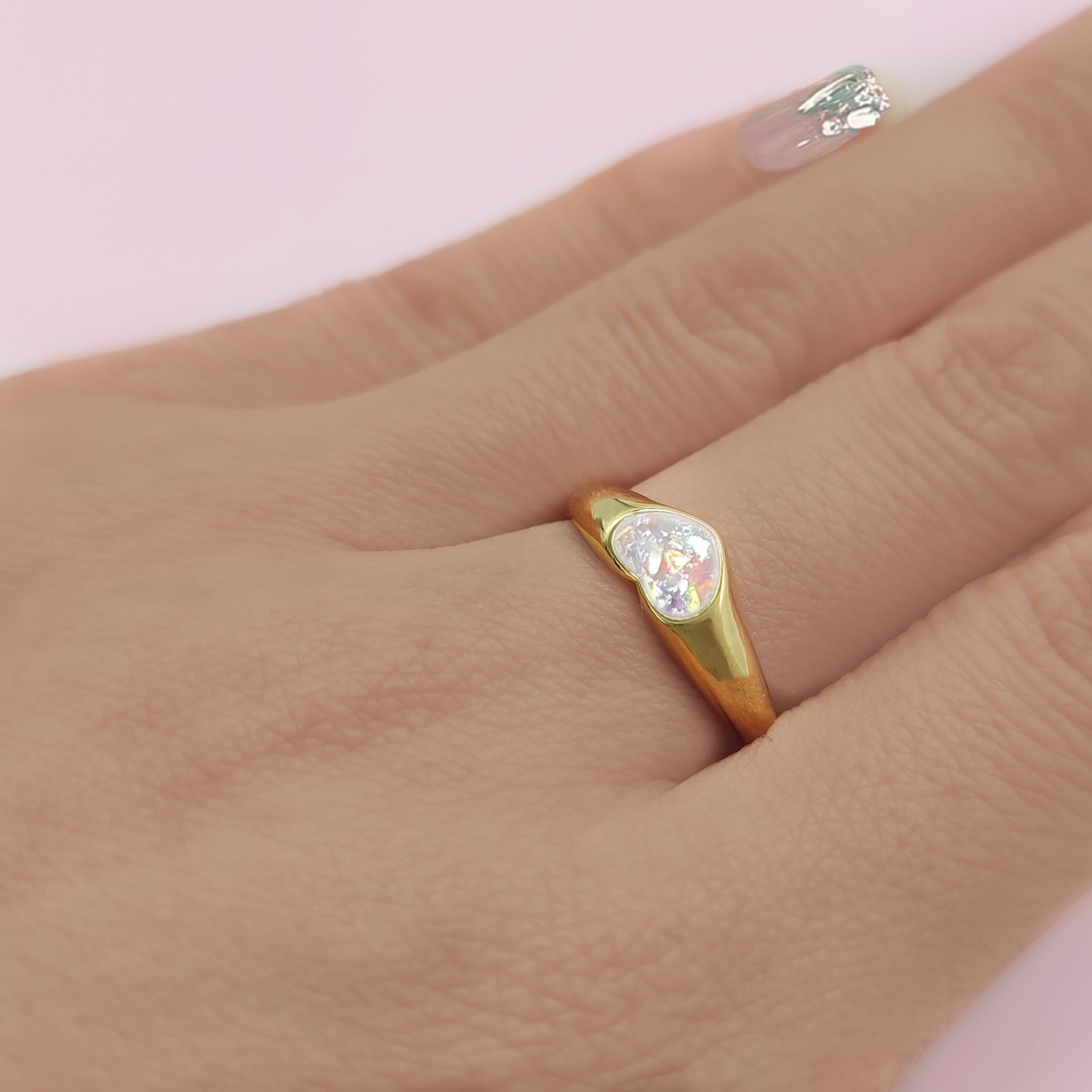 Eternal Heart Ashes Ring - Memorial Jewelry for Loved Ones | Perfect for Remembrance, Sympathy Gifts & Funeral Keepsakes