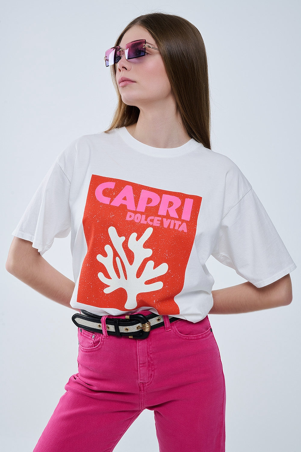 Capri La Dolce Vita Graphic Print White T-Shirt - Casual Summer Fashion for Women | Perfect for Beach Outings & Weekend Wear