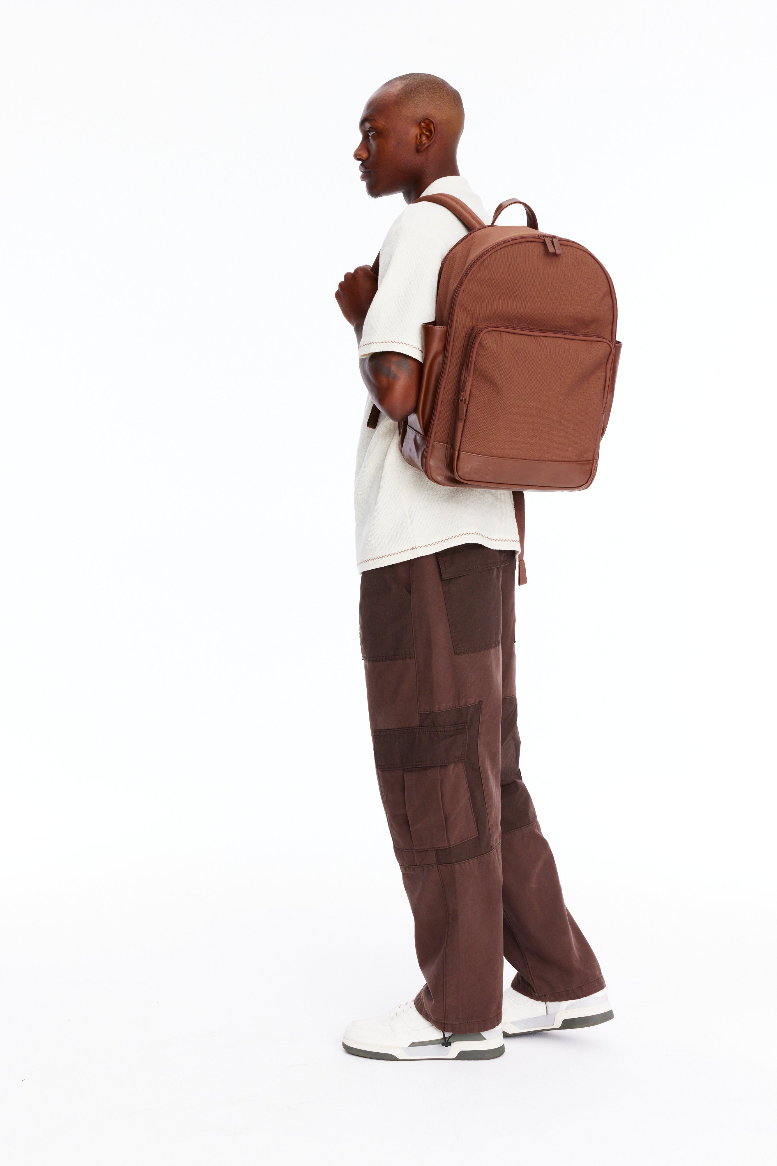 Premium Maple Travel Backpack - Lightweight Durable Carry-On Backpack for Men & Women - Perfect for Hiking, Camping, Business Trips & Airplane Travel