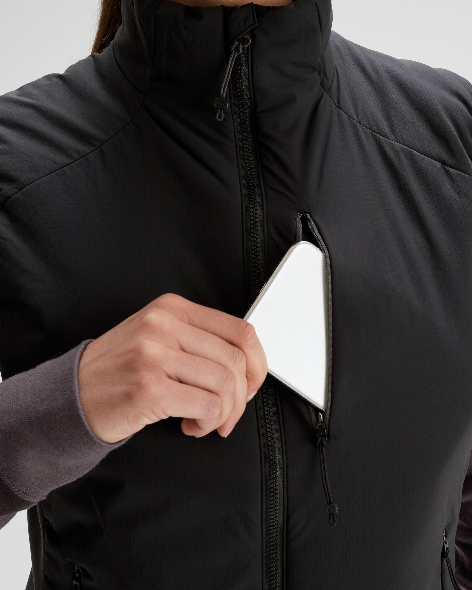 Women's Seeker PrimaLoft® Active Vest - Lightweight Insulated Jacket for Outdoor Activities, Hiking & Running | Black Stingray Color | Water-Resistant Winter Wear