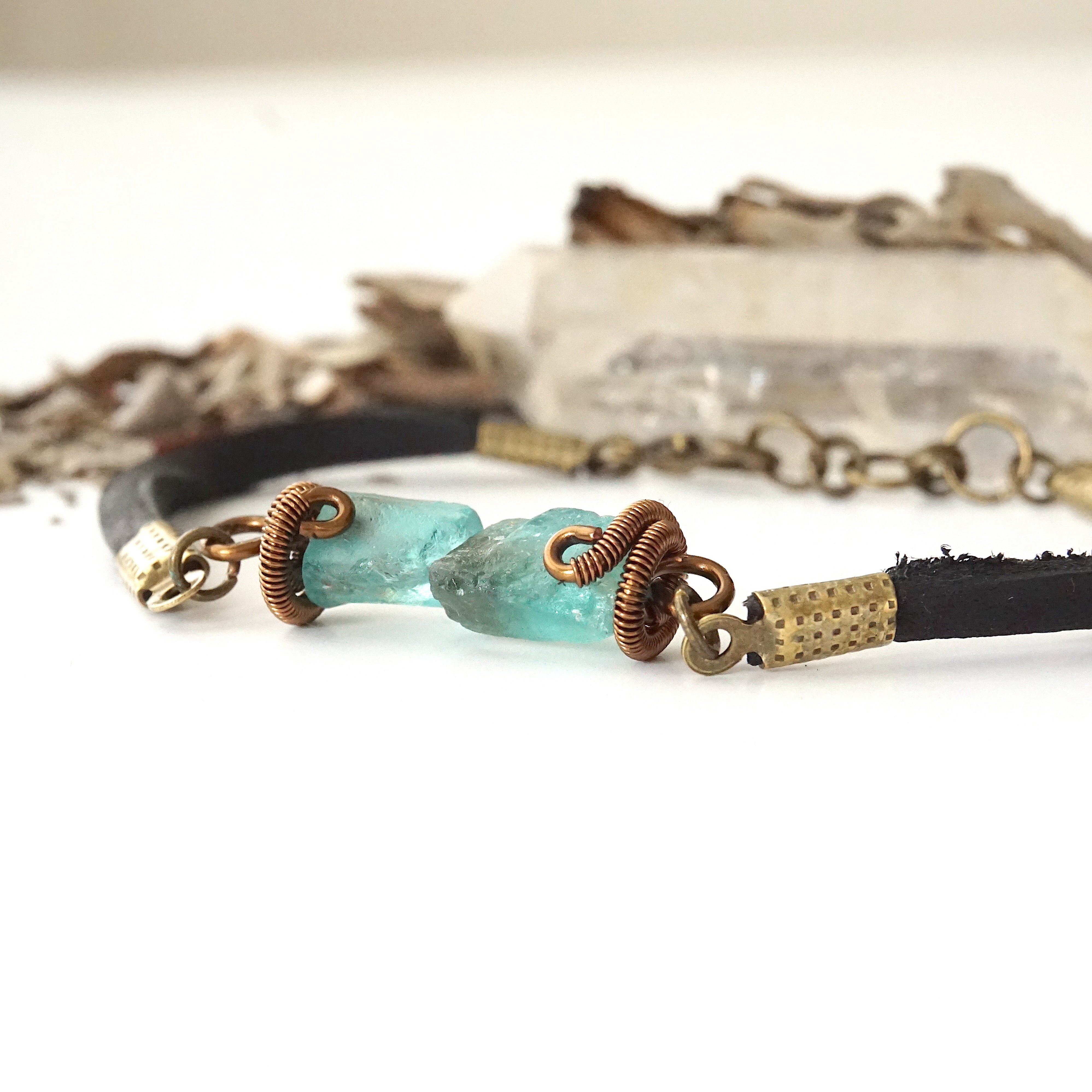 Men's Blue Raw Apatite Bracelet - Natural Stone Healing Crystal Jewelry for Meditation, Energy Balance & Spiritual Protection | Perfect Gift for Men