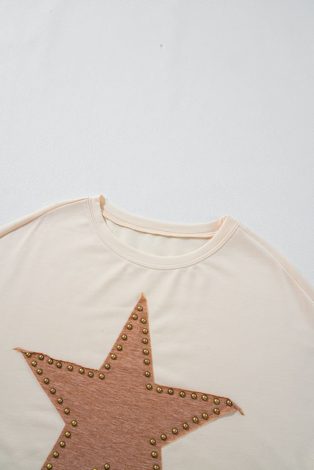Stylish Apricot Oversized Long Sleeve Top for Women - Loose Fit Casual Blouse - Perfect for Fall Layering & Everyday Wear
