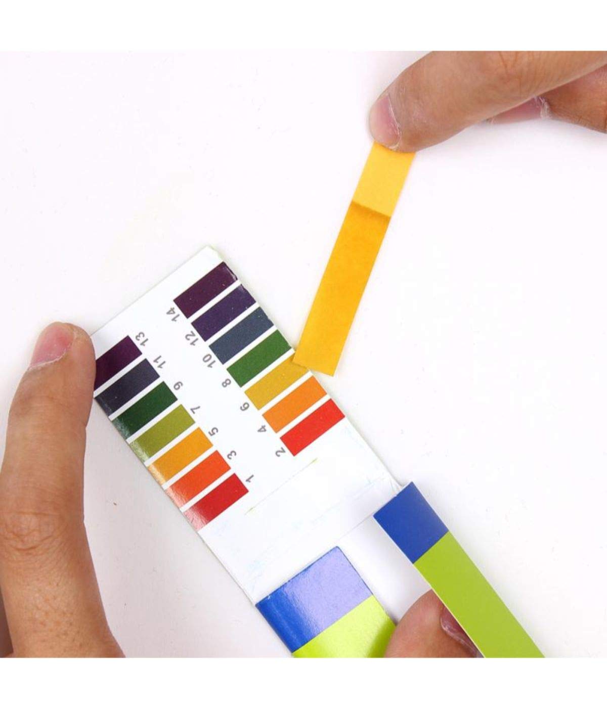 CHEMICO-COMPLETE LAB WARE Chlorine Test Strips (10 Books Pack) - Water Quality Testing for Pools, Spas & Drinking Water | Fast & Accurate Results