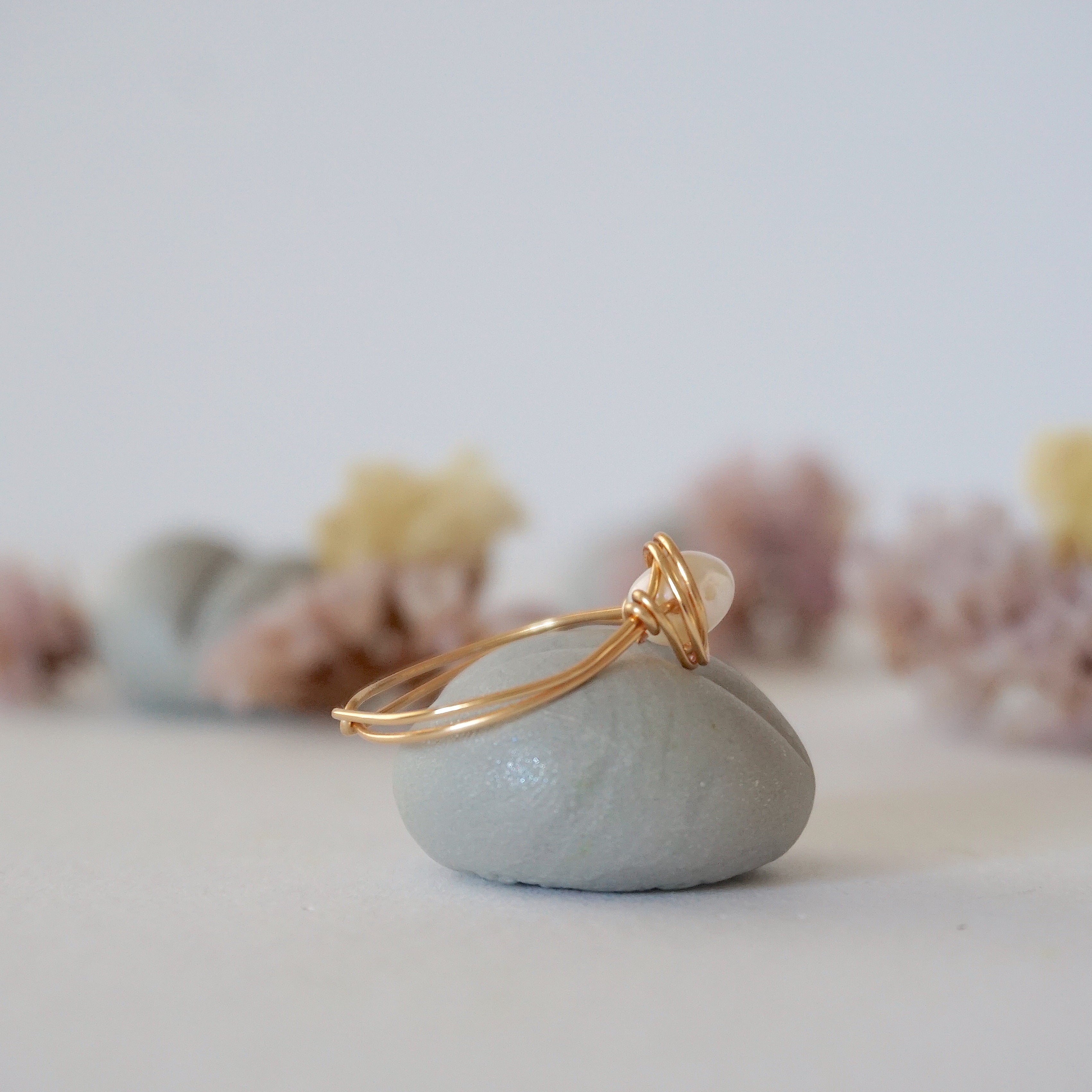 Elegant Classic Pearl Ring in 14K Gold for Women - Perfect for Weddings, Anniversaries & Special Occasions