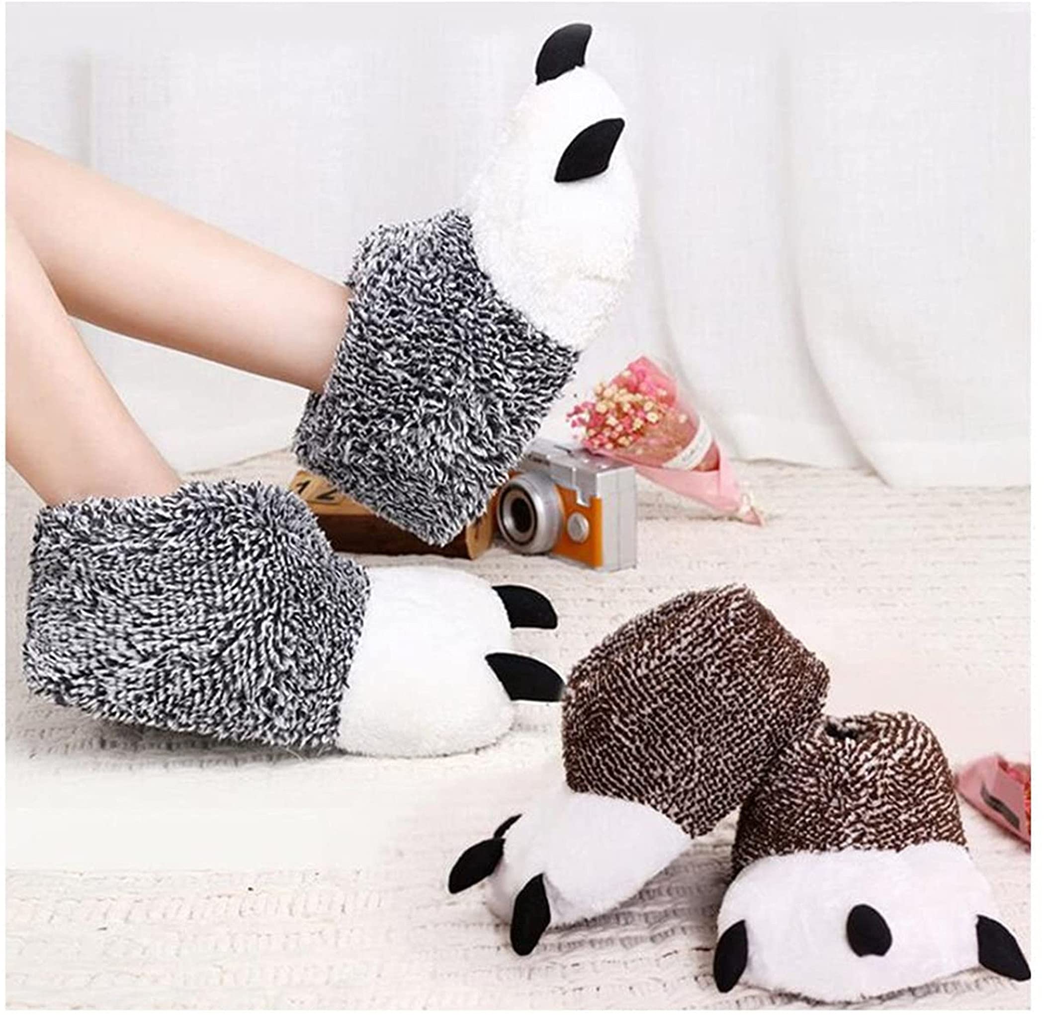 YILANLAN Women's Fuzzy Winter Slippers - Cozy Bear Paw House Shoes for Indoor Comfort, Warm & Soft Furry Slippers for Women - Perfect for Lounging, Home Office & Cold Weather Wear