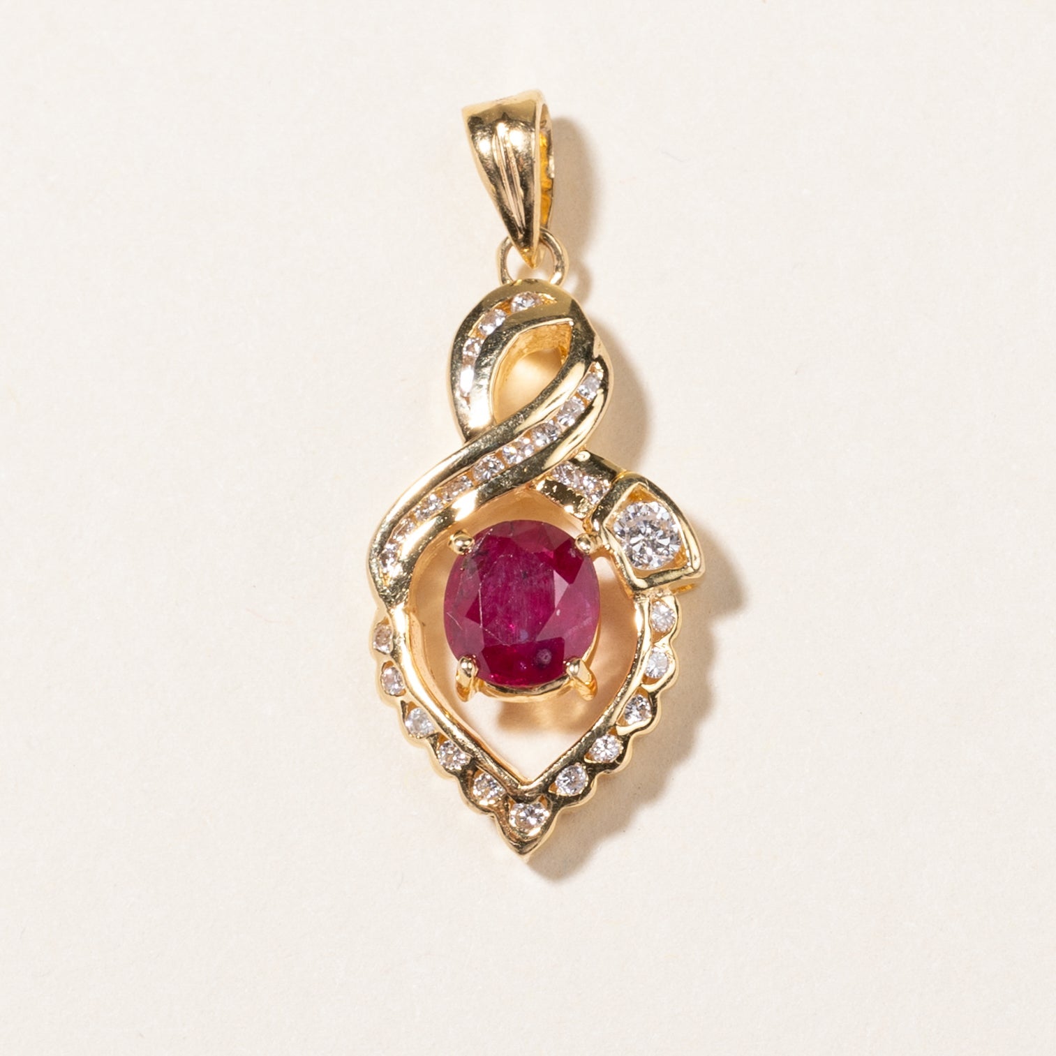 14K Gold Oval Cut Ruby & Diamond Pendant Necklace - 0.65ct Ruby & 0.17ctw Diamonds | Elegant Jewelry Gift for Women, Perfect for Weddings, Anniversaries & Special Occasions
