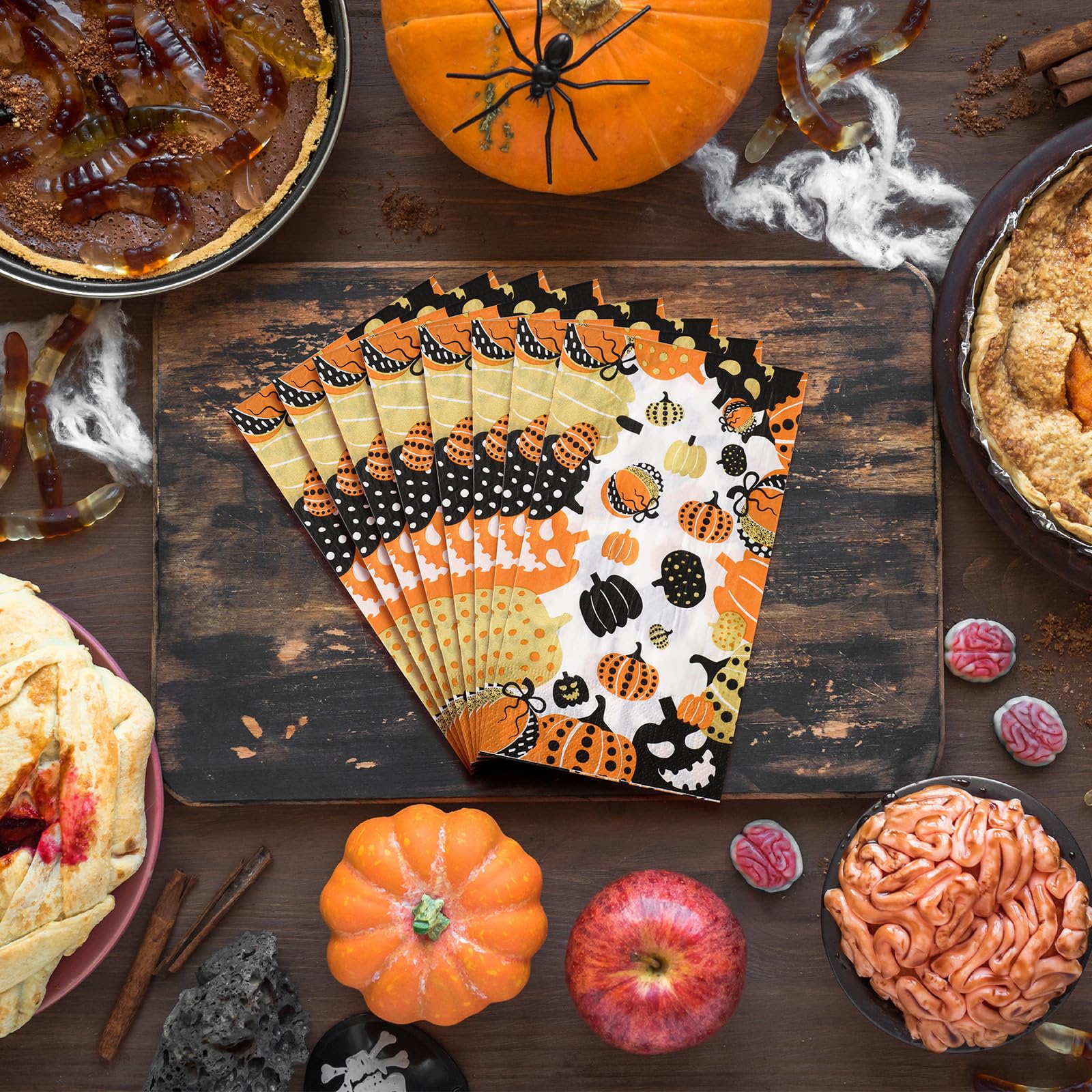 200-Pack Halloween Pumpkin Paper Napkins - Disposable Halloween Party Napkins for Dinner, Kitchen, Bathroom & Guest Use - Fall-Themed Decorative Paper Towels for Halloween Parties, Thanksgiving & Autumn Gatherings