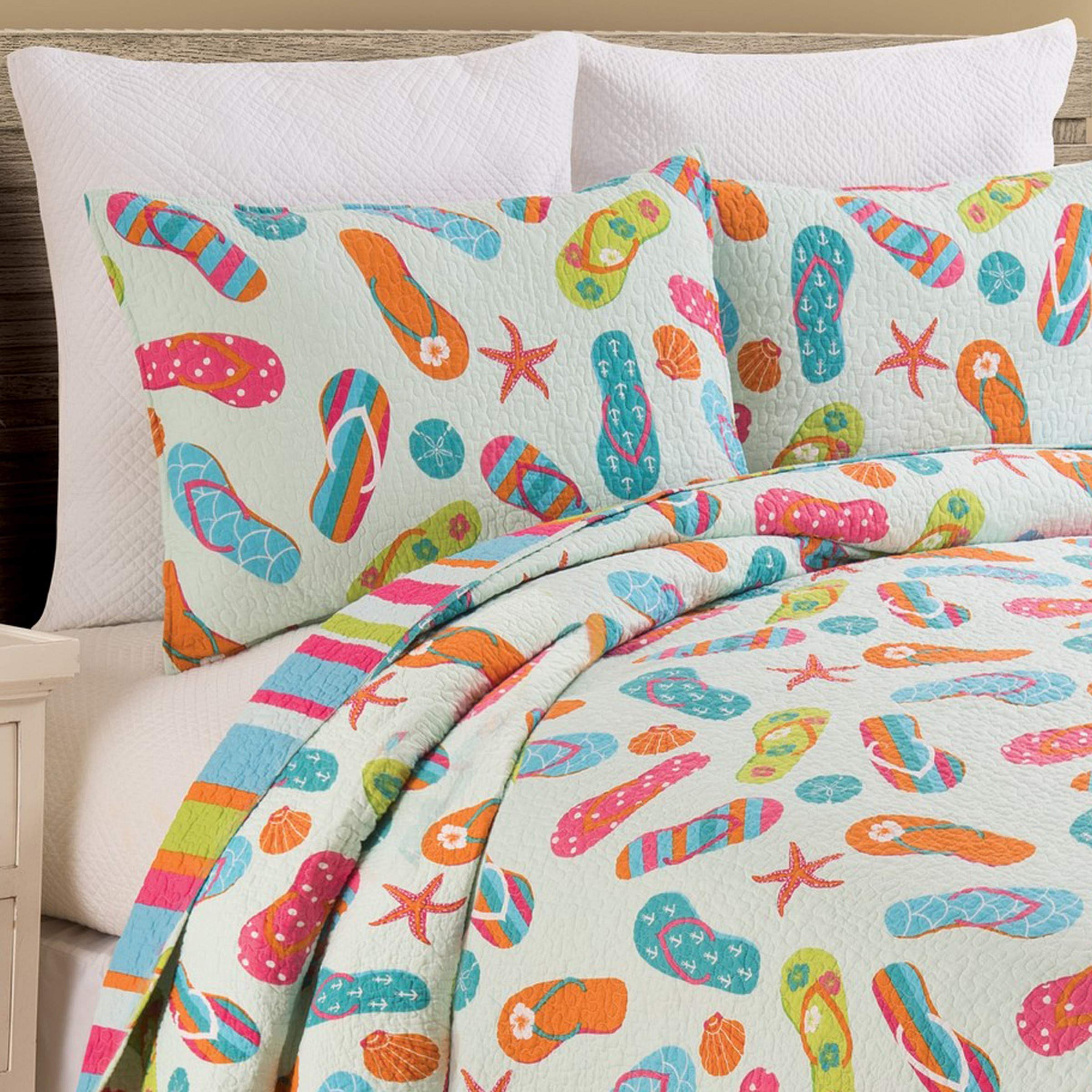 Reversible Coastal Tropical Beach Quilt Set - Full/Queen 3-Piece Blue Bedspread Coverlet for Spring & Summer | C&F Home Flip Flop Life Collection | Perfect for Beach House, Guest Room & Vacation Home Decor