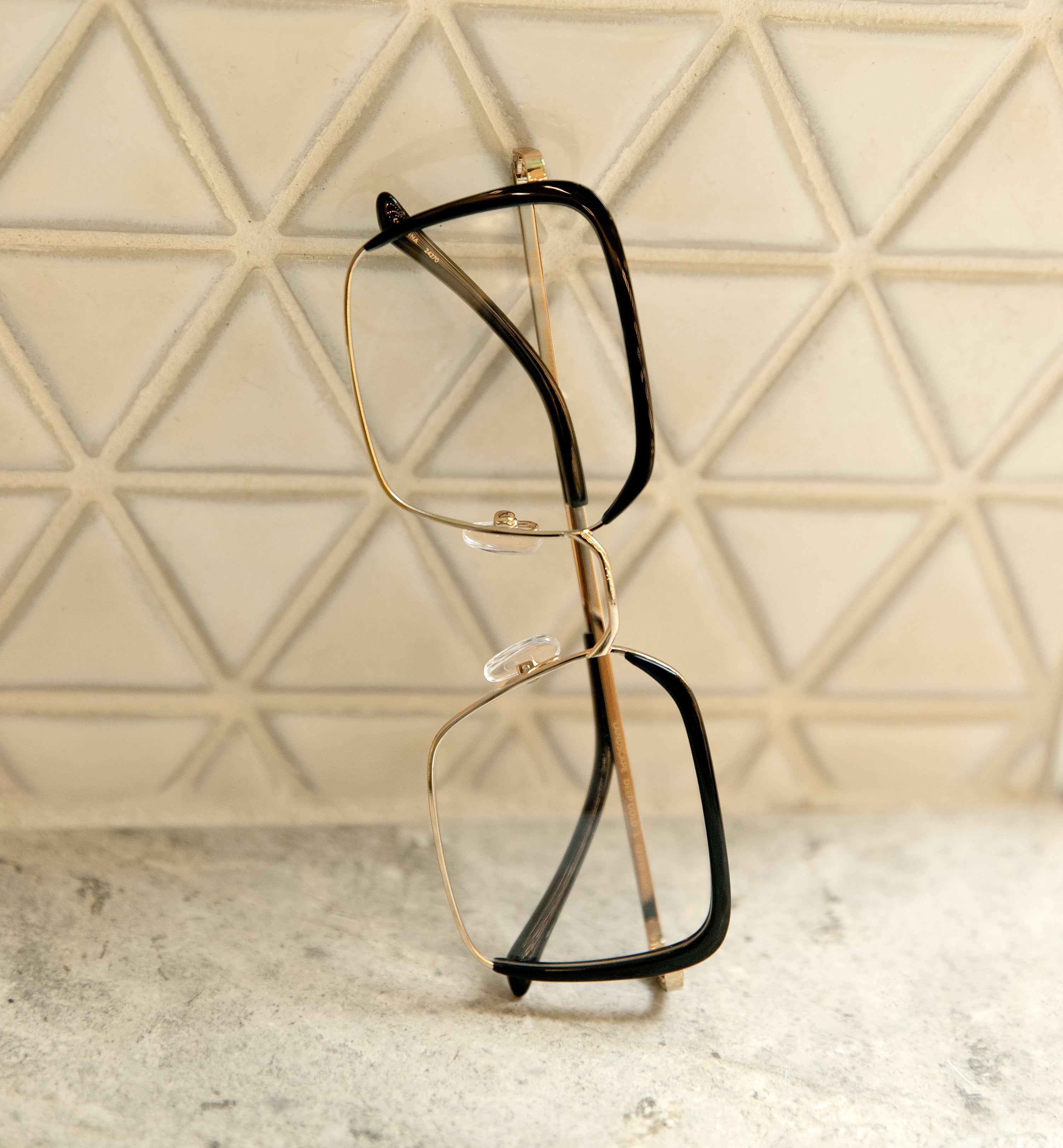 Stylish Landscape Eyeglasses for Men & Women - Trendy Outdoor Reading Glasses for Hiking, Travel & Nature Adventures