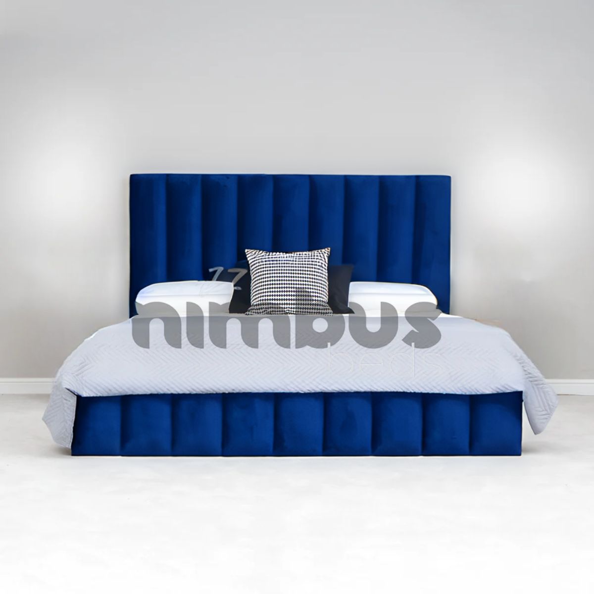 Louie Bed Frame - Queen Size Modern Platform Bed with Wooden Slats & Sturdy Metal Legs | Perfect for Bedrooms, Guest Rooms & Apartments