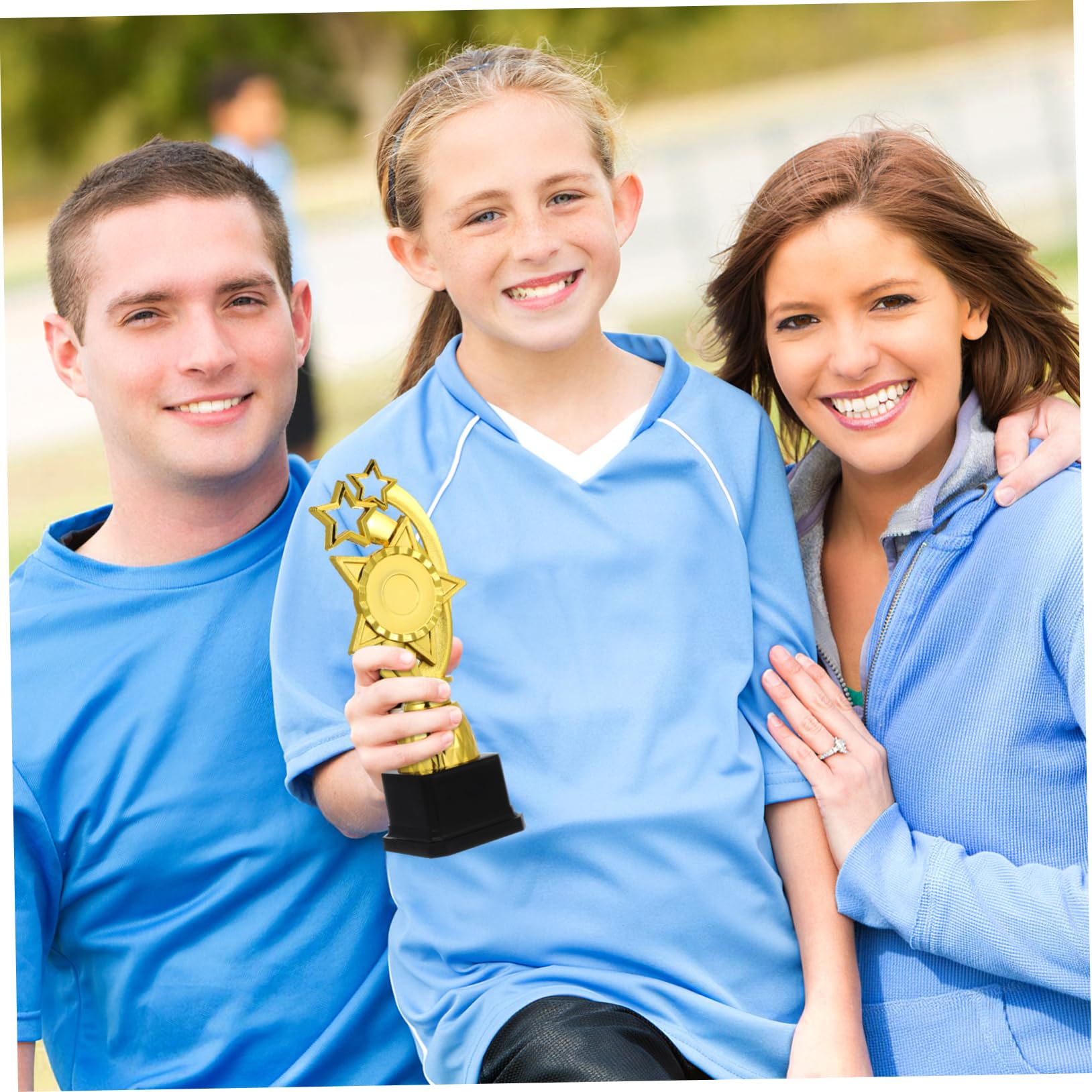 SUPVOX 2-Piece Gold Plastic Trophy Star Set - Reusable Winner Awards for Kids, Sports, School Competitions & Party Favors - Bulk Play Toys for Classroom Rewards and Game Prizes