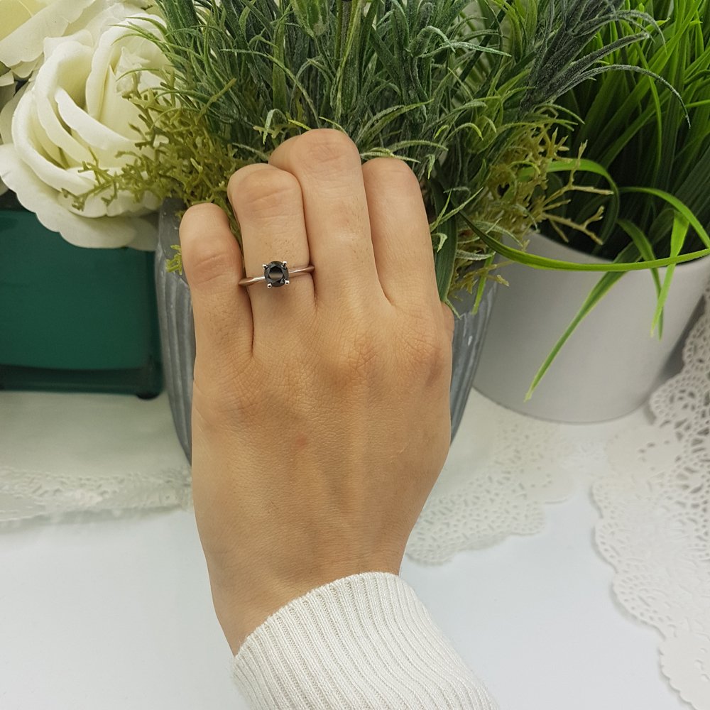 Dazzlingrock 10K Solid White Gold Round Black Diamond Solitaire Engagement Ring for Women – Perfect for Bridal, Wedding, and Anniversary Gifts