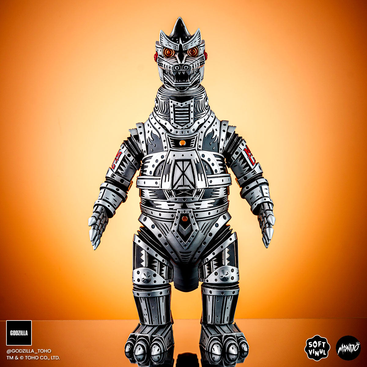 Mechagodzilla Vinyl Designer Figure by Attack Peter - Silver Variant Limited Edition Collectible Toy for Anime & Kaiju Fans - Perfect for Display, Gifts, and Action Figure Collections