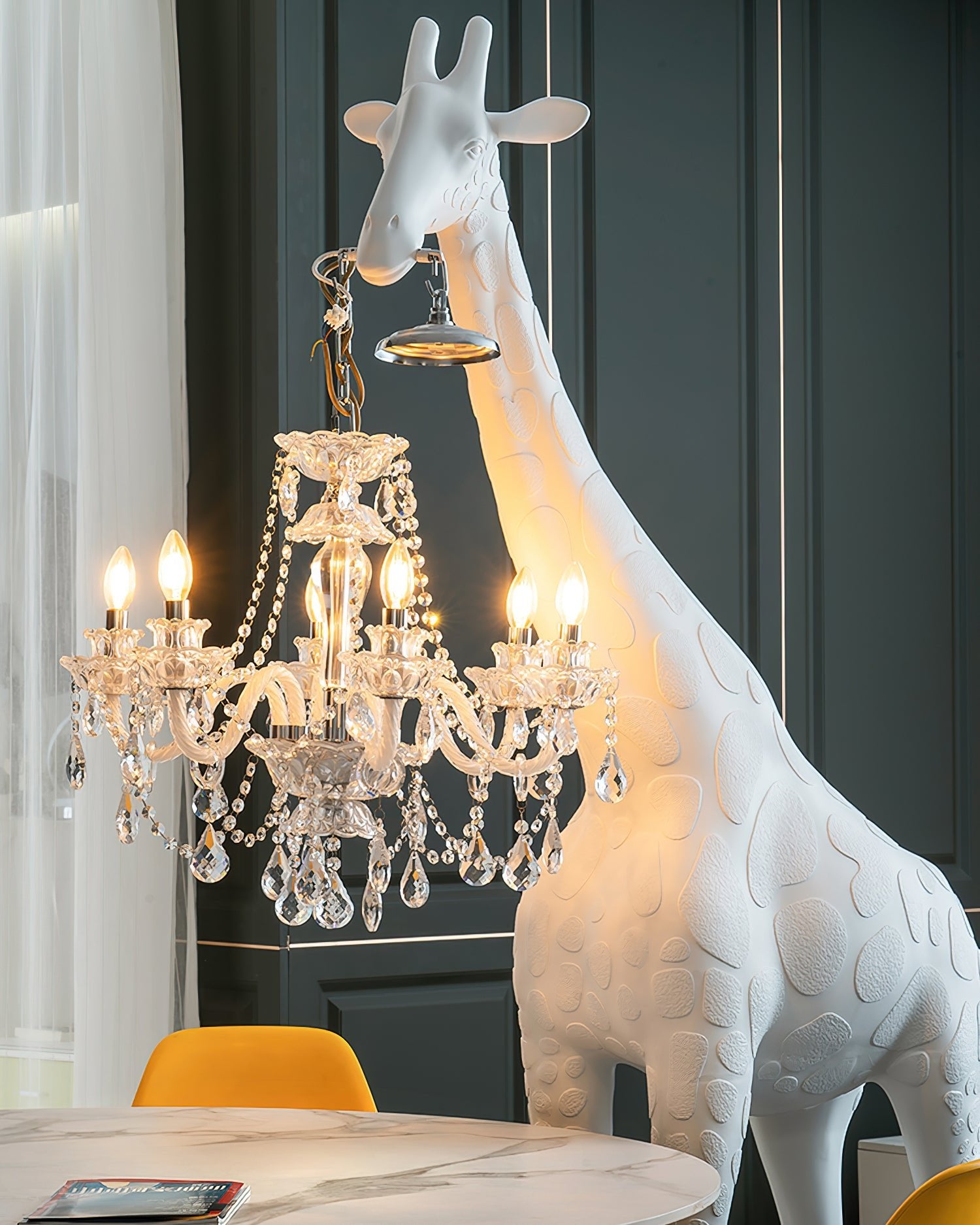 Modern Giraffe Sculpture Floor Lamp - Handmade Animal Decor for Living Room, Nursery & Bedroom - Tall Standing Light for Home & Office Decor