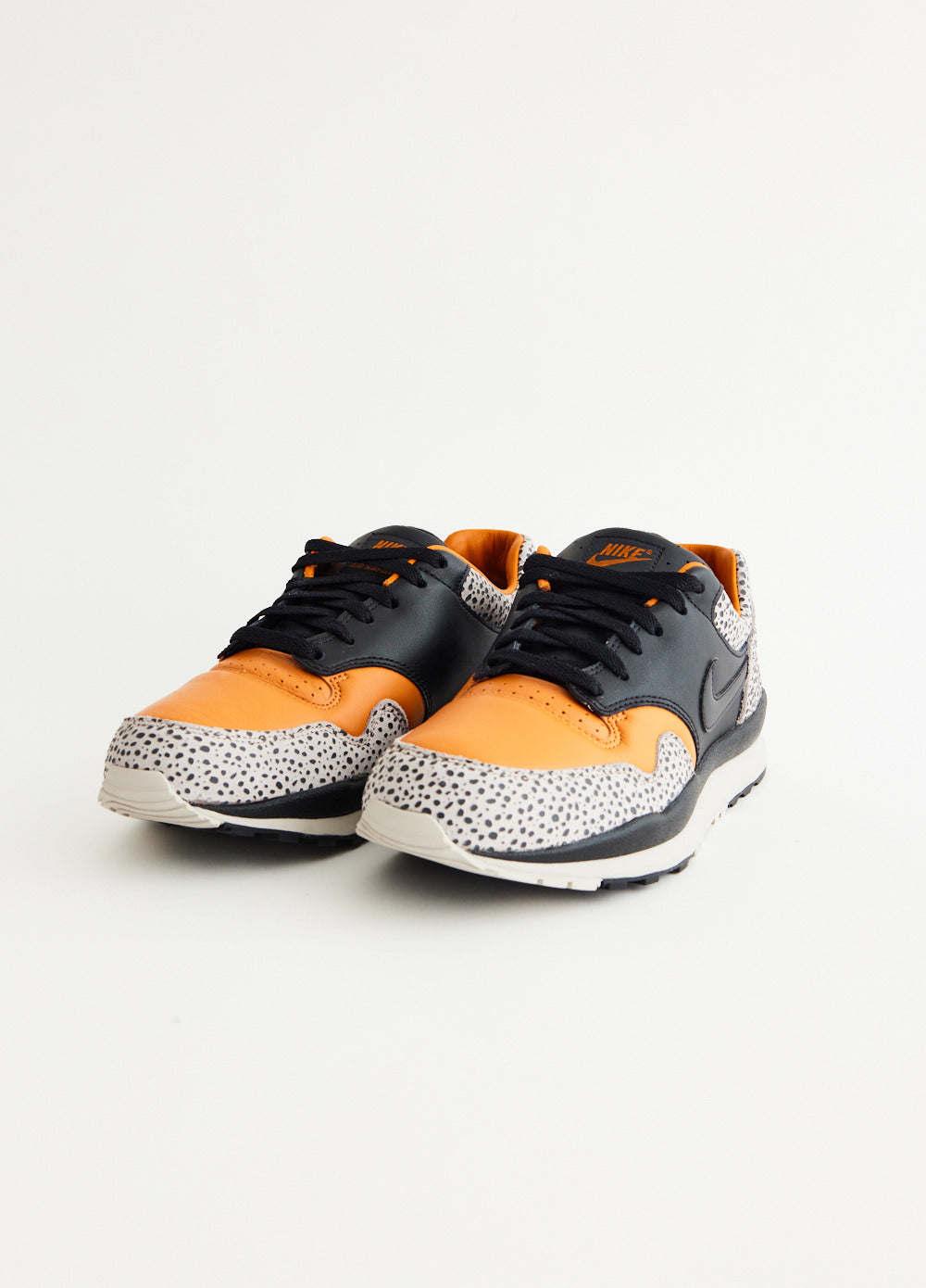 Air Safari OG 'Black Monarch' Men's Running Shoes - Retro Athletic Sneakers for Jogging, Gym & Casual Wear