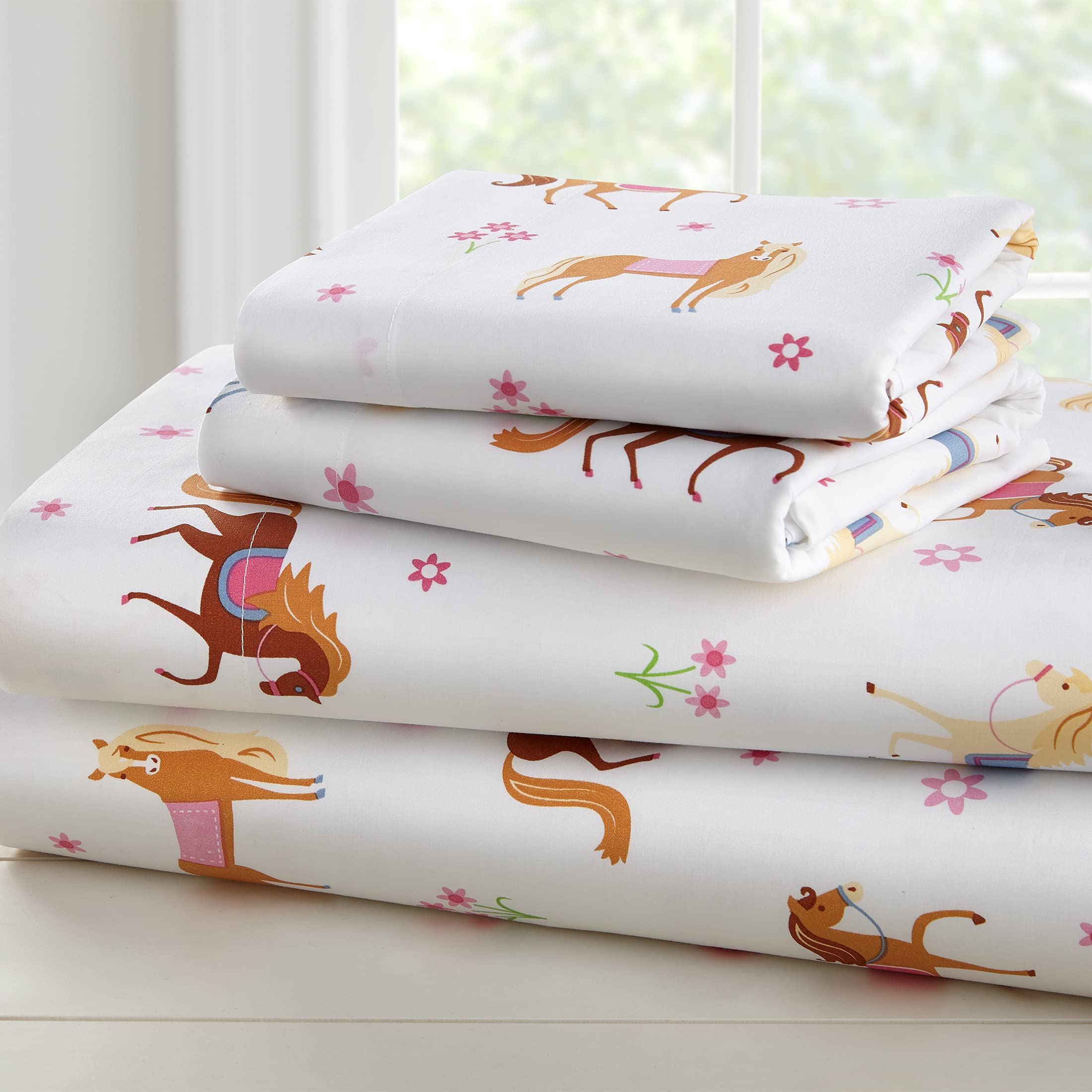 Wildkin Plush Blanket Set - 5 Piece Twin Bed in a Bag with Super Soft Cotton - Horse Design for Kids & Teens - Perfect for Bedroom, Dorm Room & Sleepovers