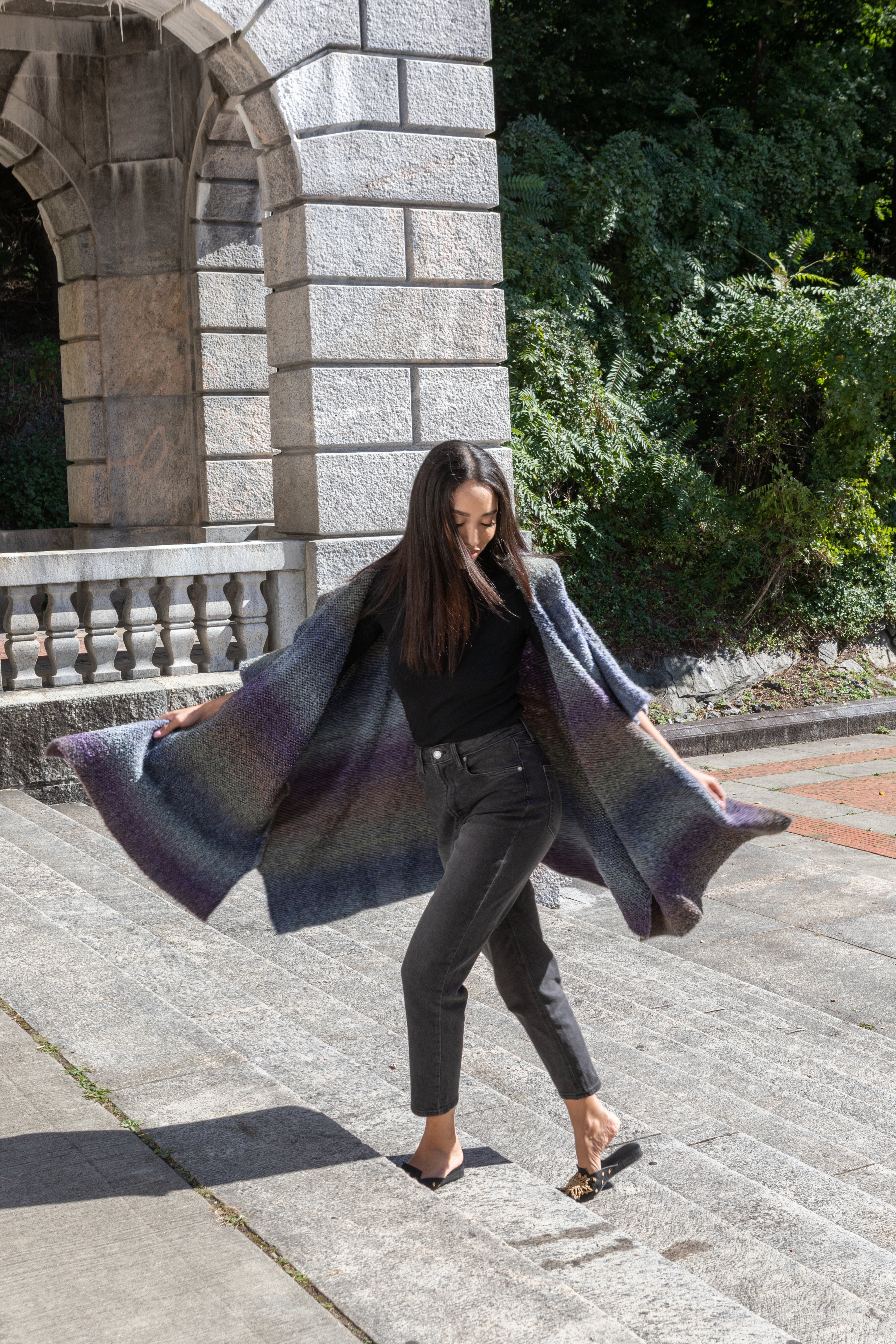 Stylish Hooded Kimono with Multicolor Gradient - Perfect for Loungewear, Yoga, and Beach Cover-Up