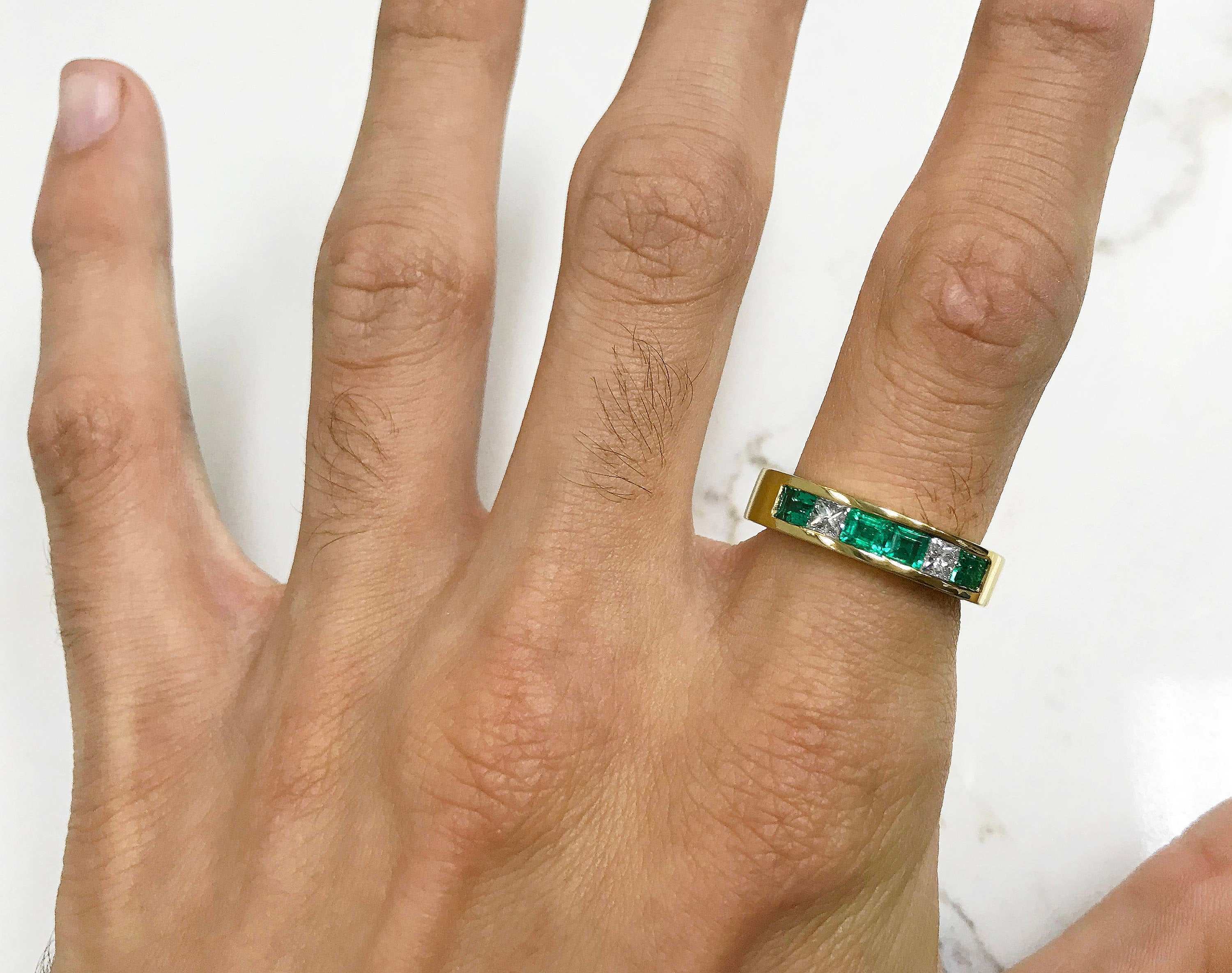 1.10tcw Genuine Emerald & Sapphire Men's Wedding Band Ring in 14K Gold - Perfect for Engagement, Anniversary & Special Occasion Gifts