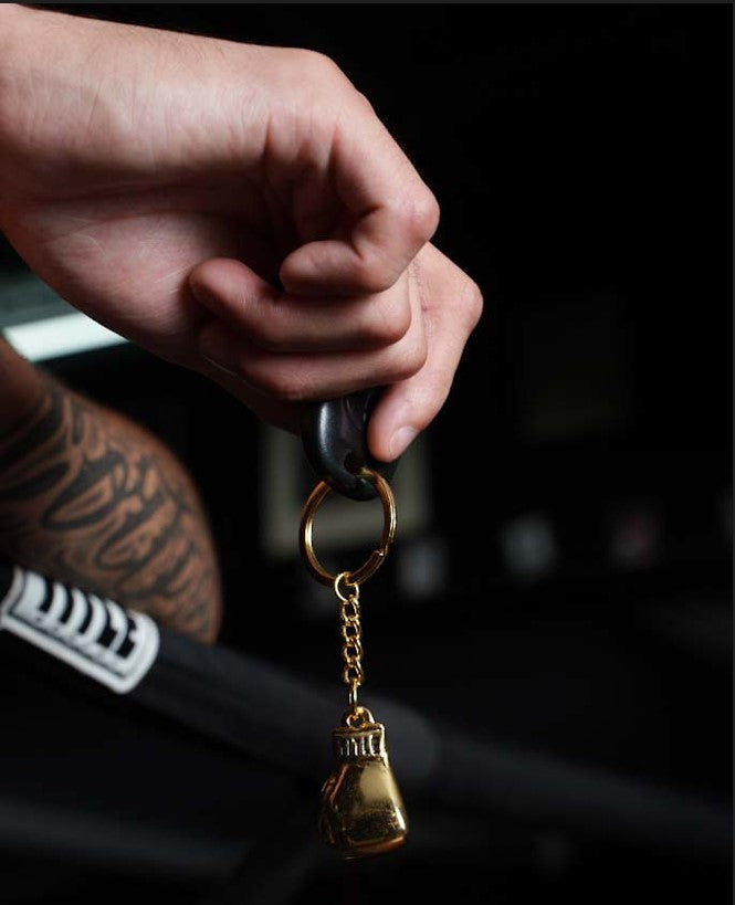 Premium Boxing Glove Keychain - High-Quality Leather Keyring for Fighters & Fans - Perfect for Gym, Training, and Boxing Enthusiasts