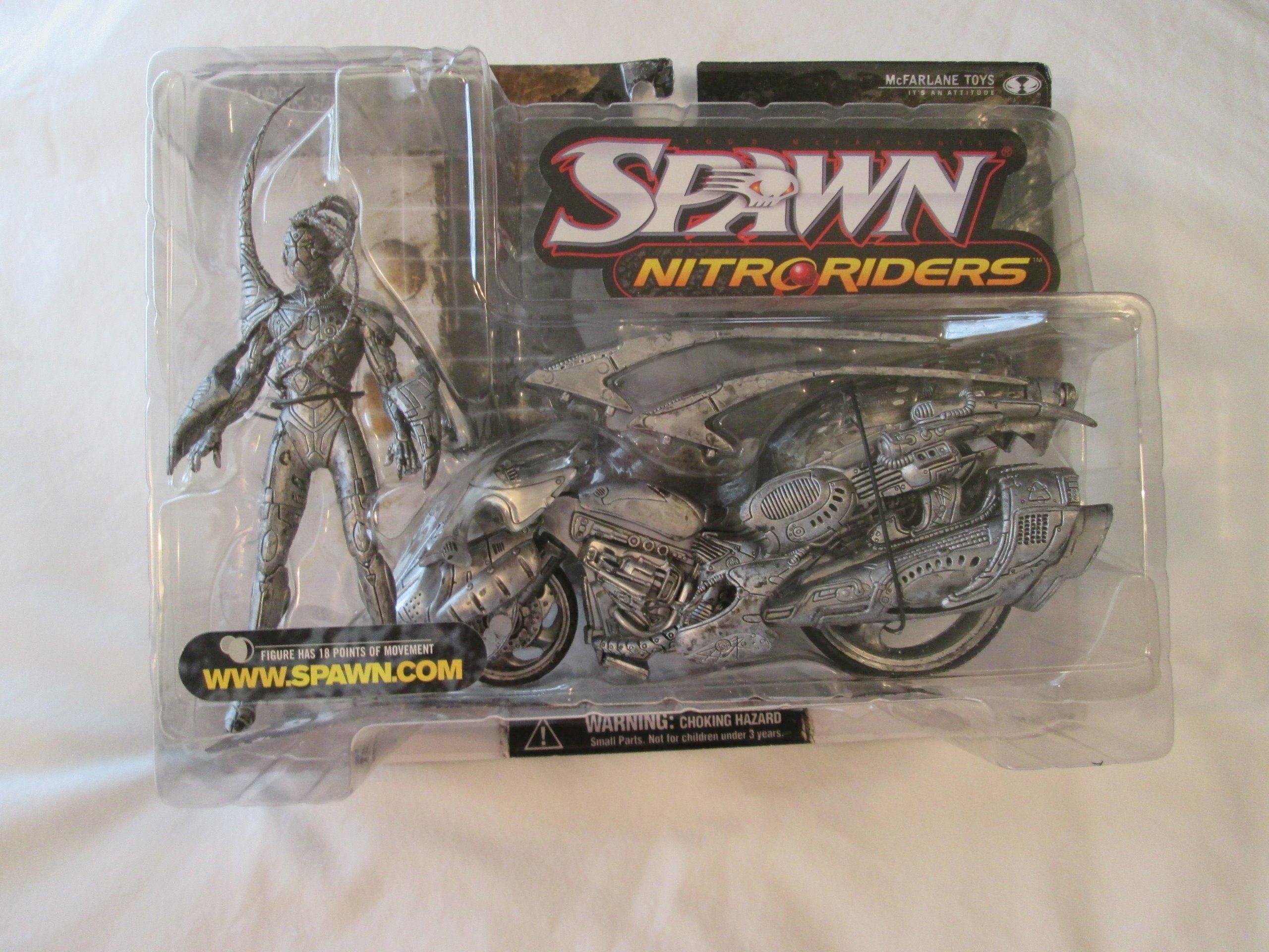 McFarlane Toys Spawn Nitroriders: Spawn Eclipse 5000 Black Action Figure - Collectible Toy for Superhero Fans & Comic Book Lovers - Perfect for Display, Play & Gift Giving