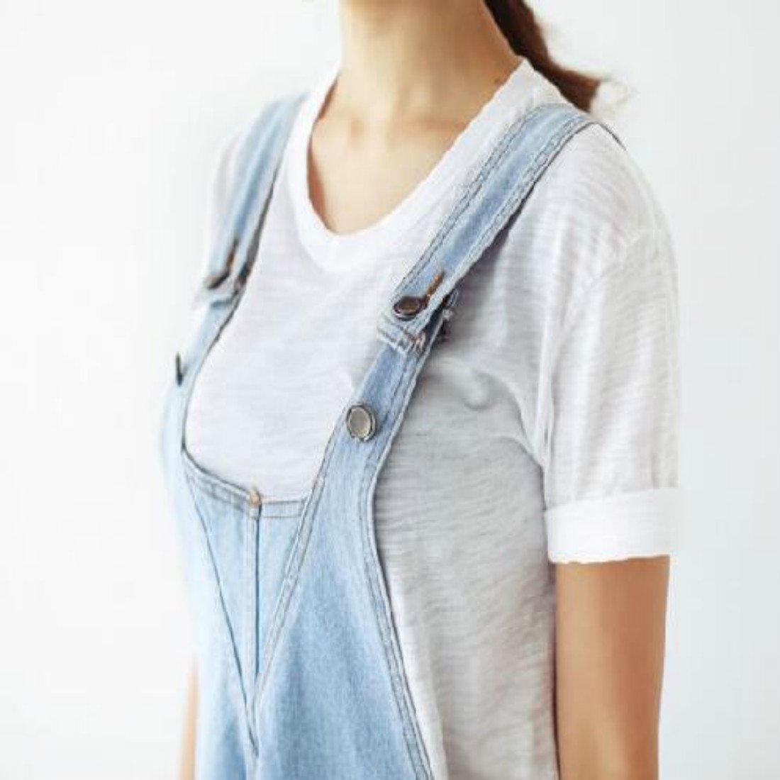 Stylish Women's Denim Overalls Shorts - Classic Jumper Romper for Juniors | Perfect for Casual Outfits, Summer Fashion & Outdoor Activities