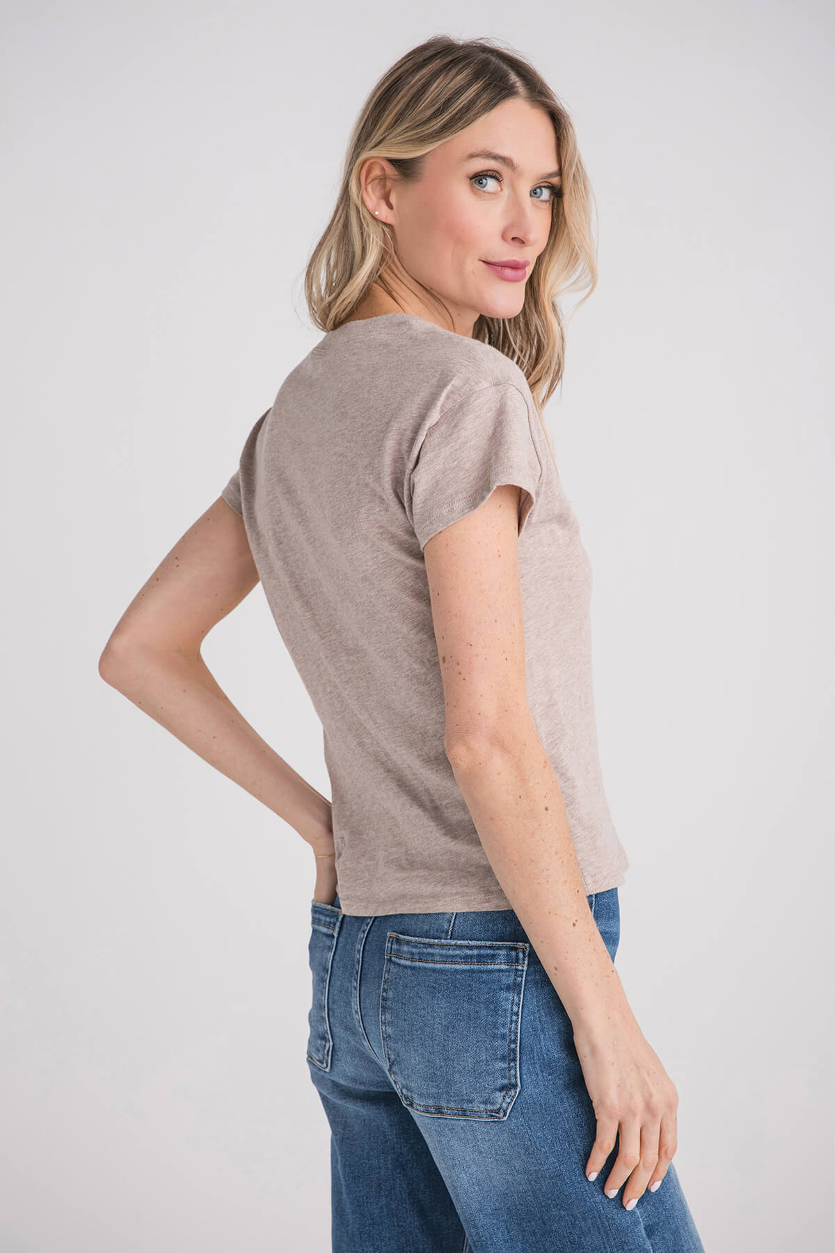 Z Supply Modern Slub Tee - Soft Relaxed Fit Cotton T-Shirt for Women | Casual Everyday Wear & Layering Outfits