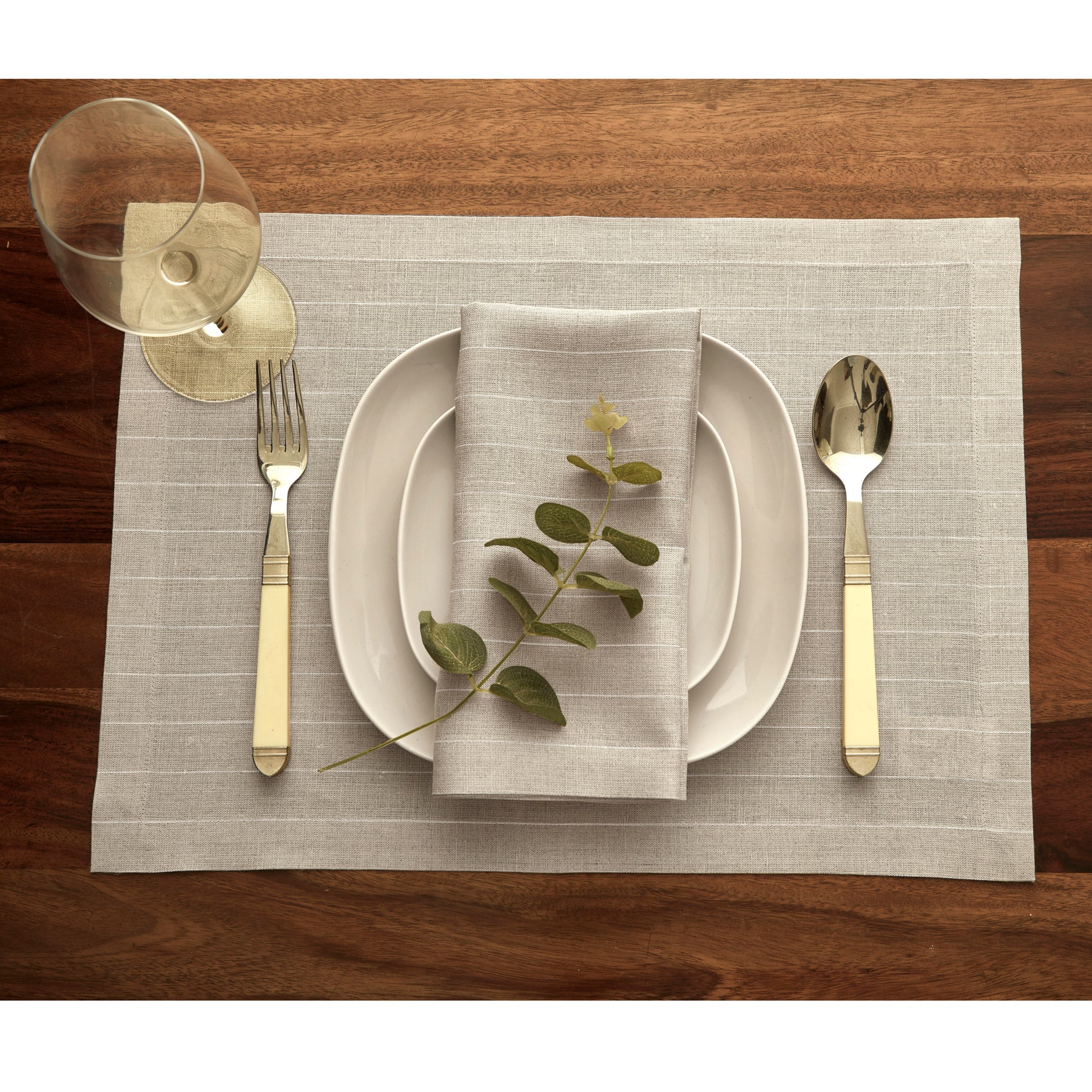 Elegant Pinstripe Placemats Set of 4 - Premium Table Decor for Dining Room, Kitchen & Holiday Entertaining - Washable & Durable Place Settings for Everyday Use & Special Occasions