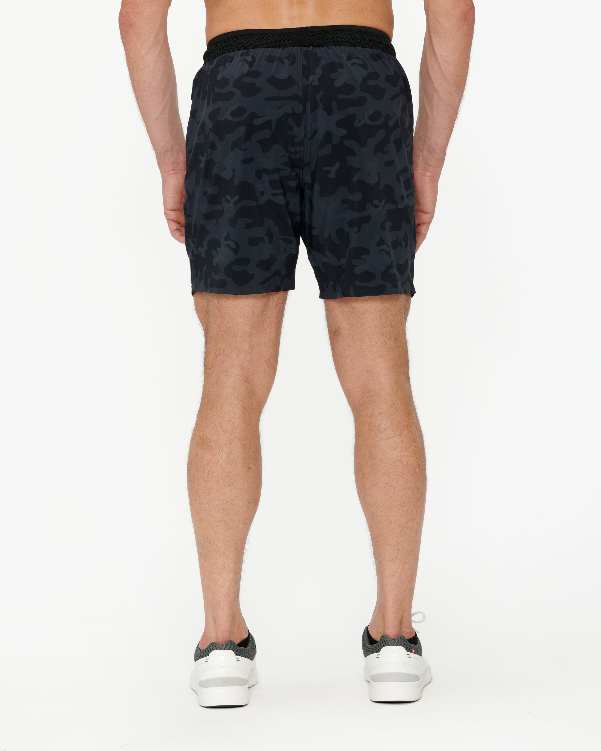 Ten Thousand Session Short 7