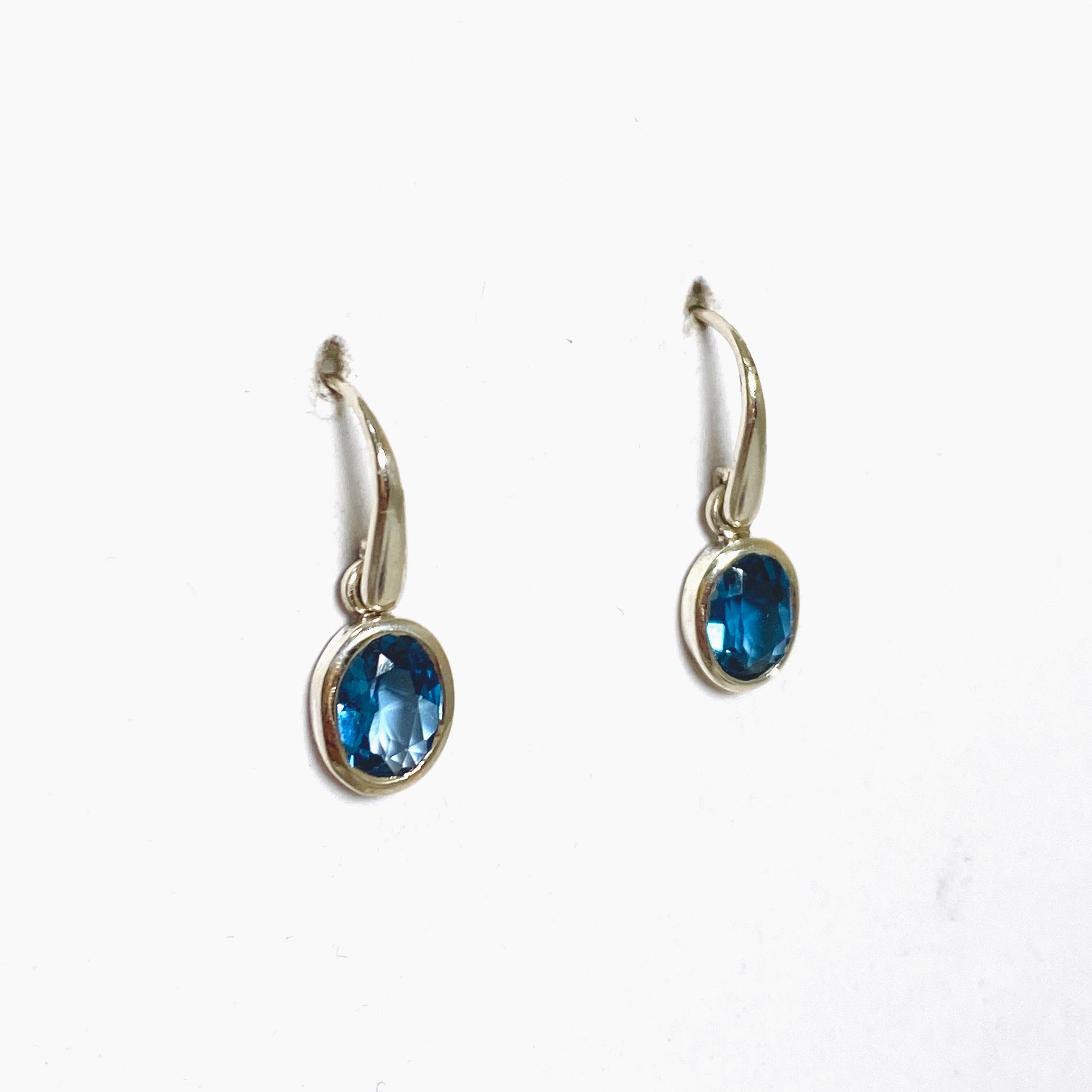 London Blue Topaz Oval Faceted Earrings for Women - 925 Sterling Silver Dangle Earrings - Elegant Jewelry Gift for Birthday, Anniversary & Valentine's Day - Perfect for Parties, Weddings & Special Occasions