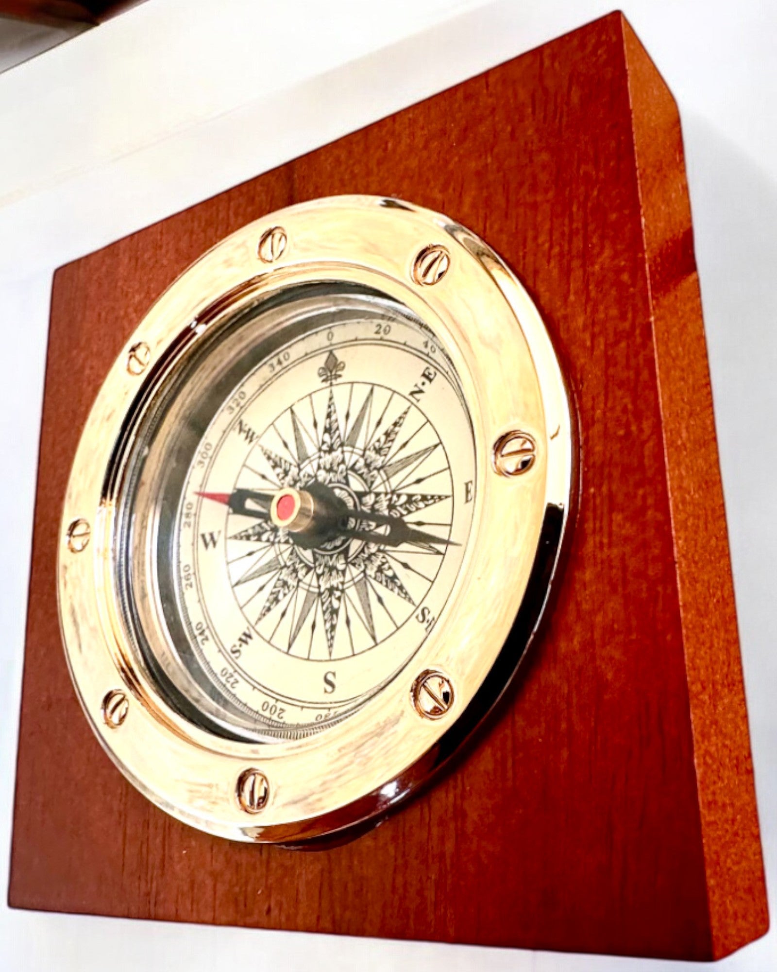 Compass Navigator2 - Classic Brass & Wood Engraved Compass for Outdoor Adventures, Hiking, Camping & Personalized Gifts