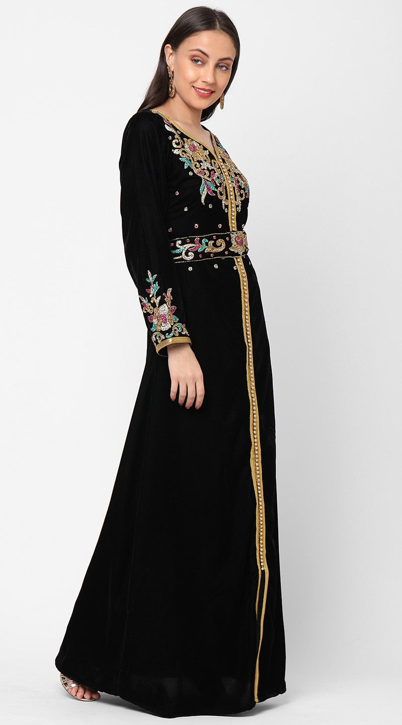 Custom Embroidered Takchita Gown for Women - Elegant Moroccan Kaftan Dress for Weddings & Special Occasions | Perfect for Bridal Showers, Henna Parties & Evening Events