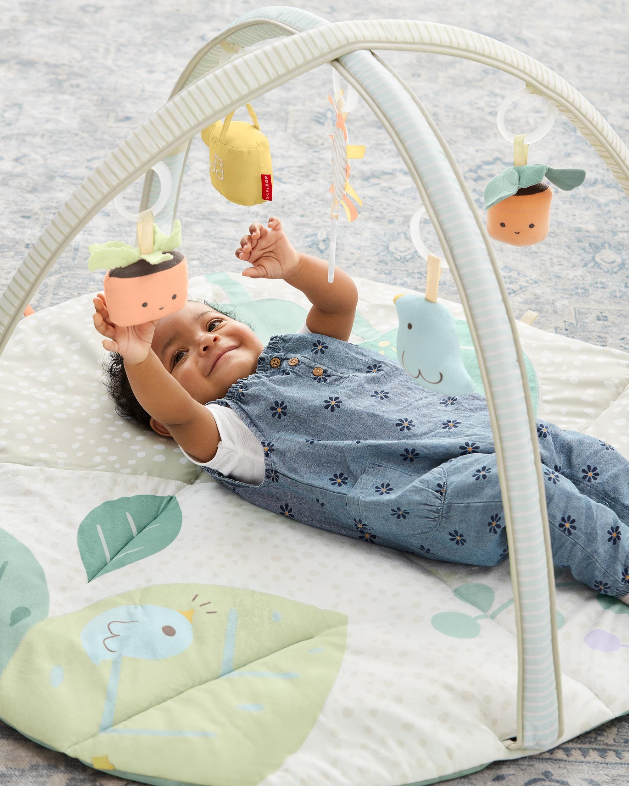 Skip Hop Activity Gym for Babies - Interactive Playmat with Toys & Music for Tummy Time & Sensory Development - Perfect for Newborns & Infants