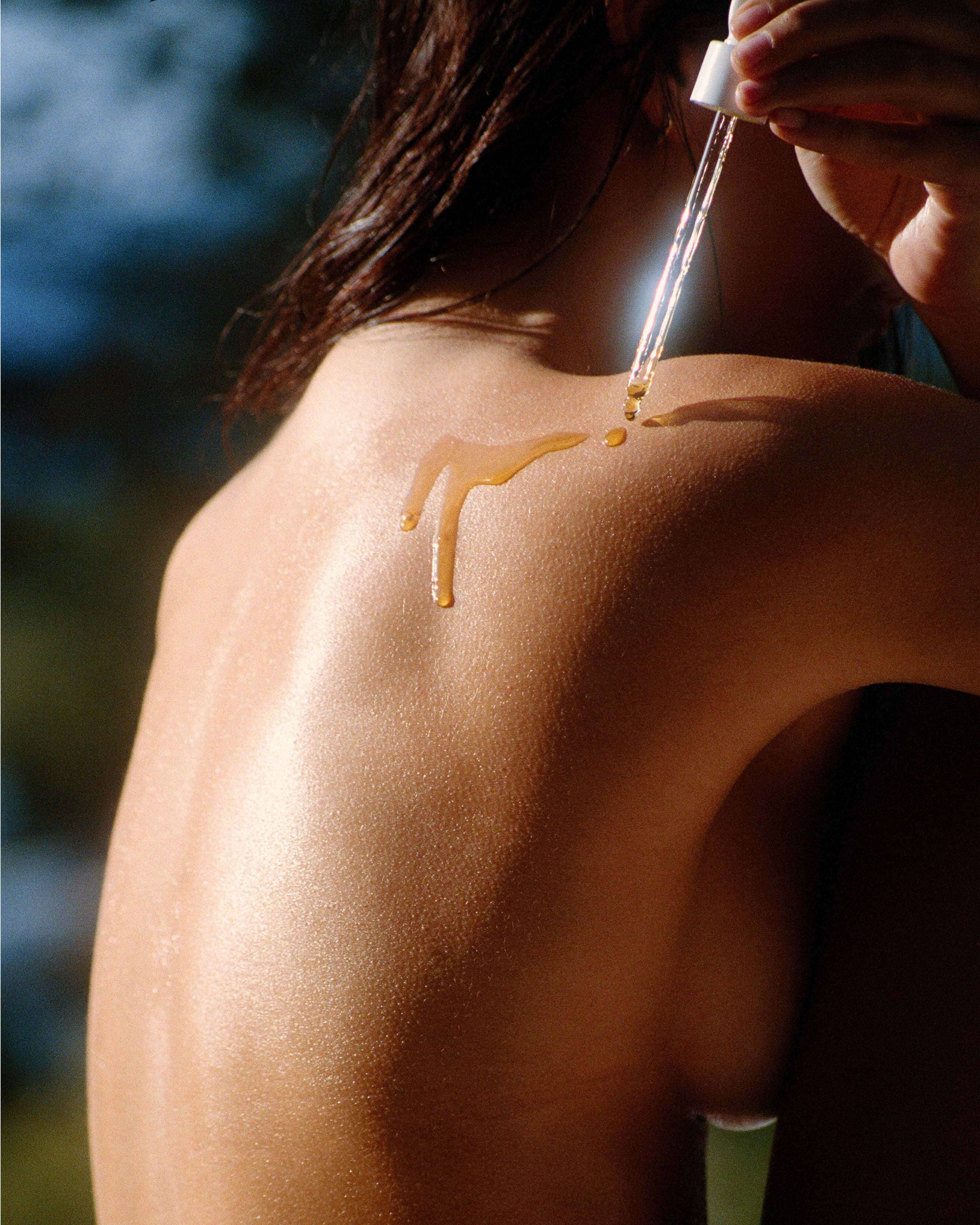 Premium Golden Microalgae Body Oil for Glowing Skin - Hydrating & Anti-Aging Facial & Body Moisturizer for Day & Night Use