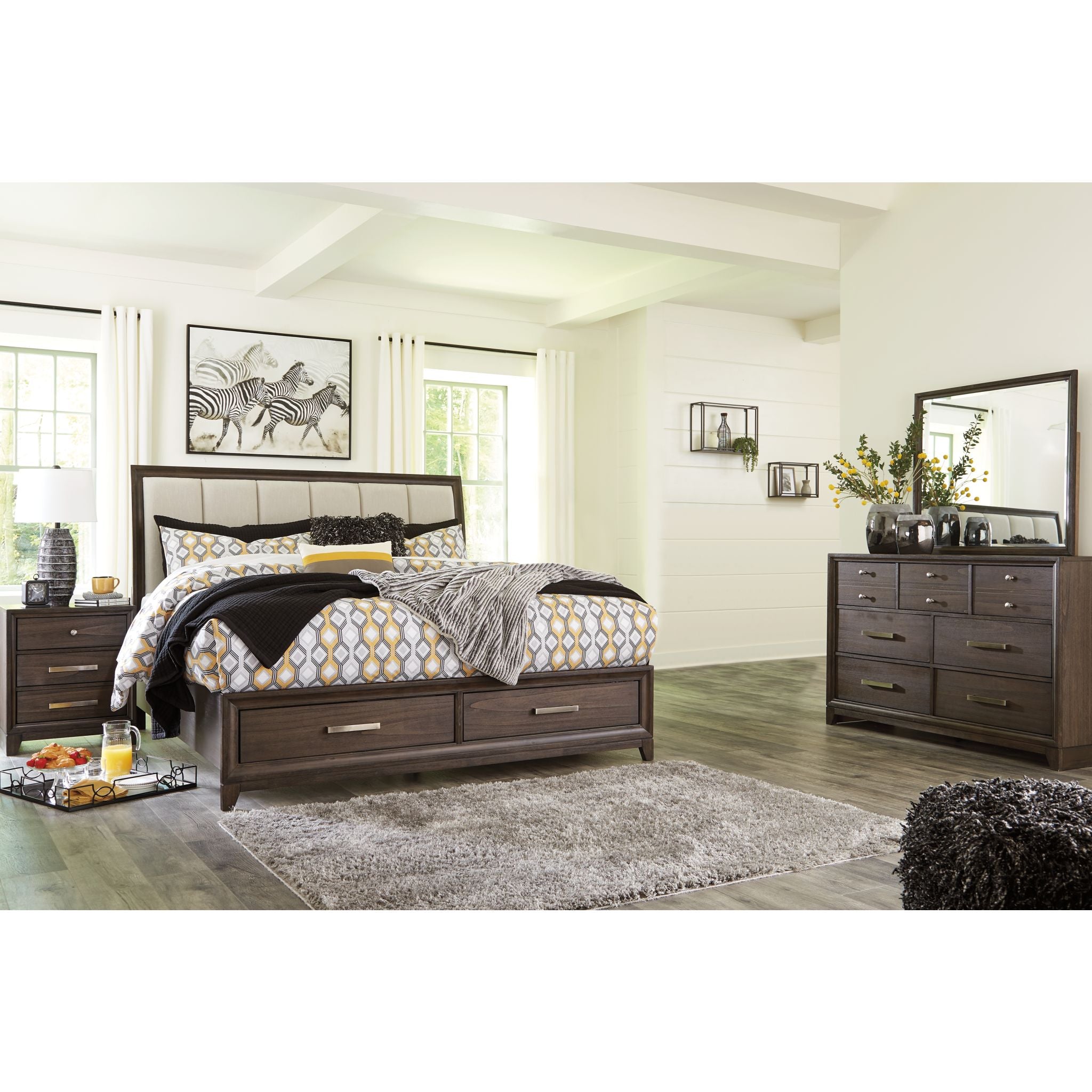 Brueban 3-Piece Queen Size Storage Bed Frame with Underbed Drawers, Gray - Perfect for Small Bedrooms & Guest Rooms, Space-Saving Bedroom Furniture Solution