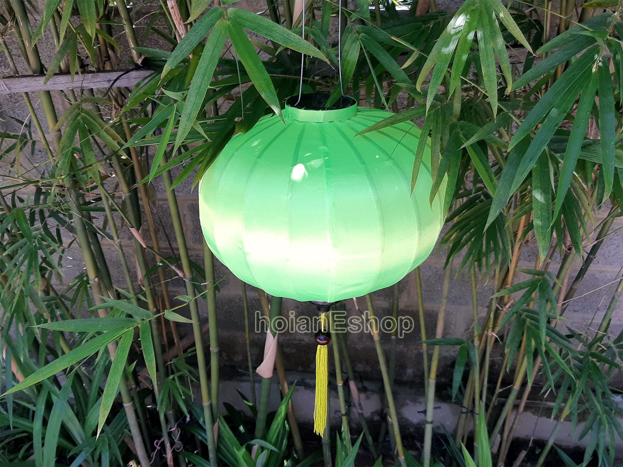 22'' Light Green Round Silk Lanterns (55 cm) - Waterproof Outdoor Hanging Lanterns for Garden, Wedding, Party & Event Decor | Perfect for Patio, Backyard, and Festival Lighting