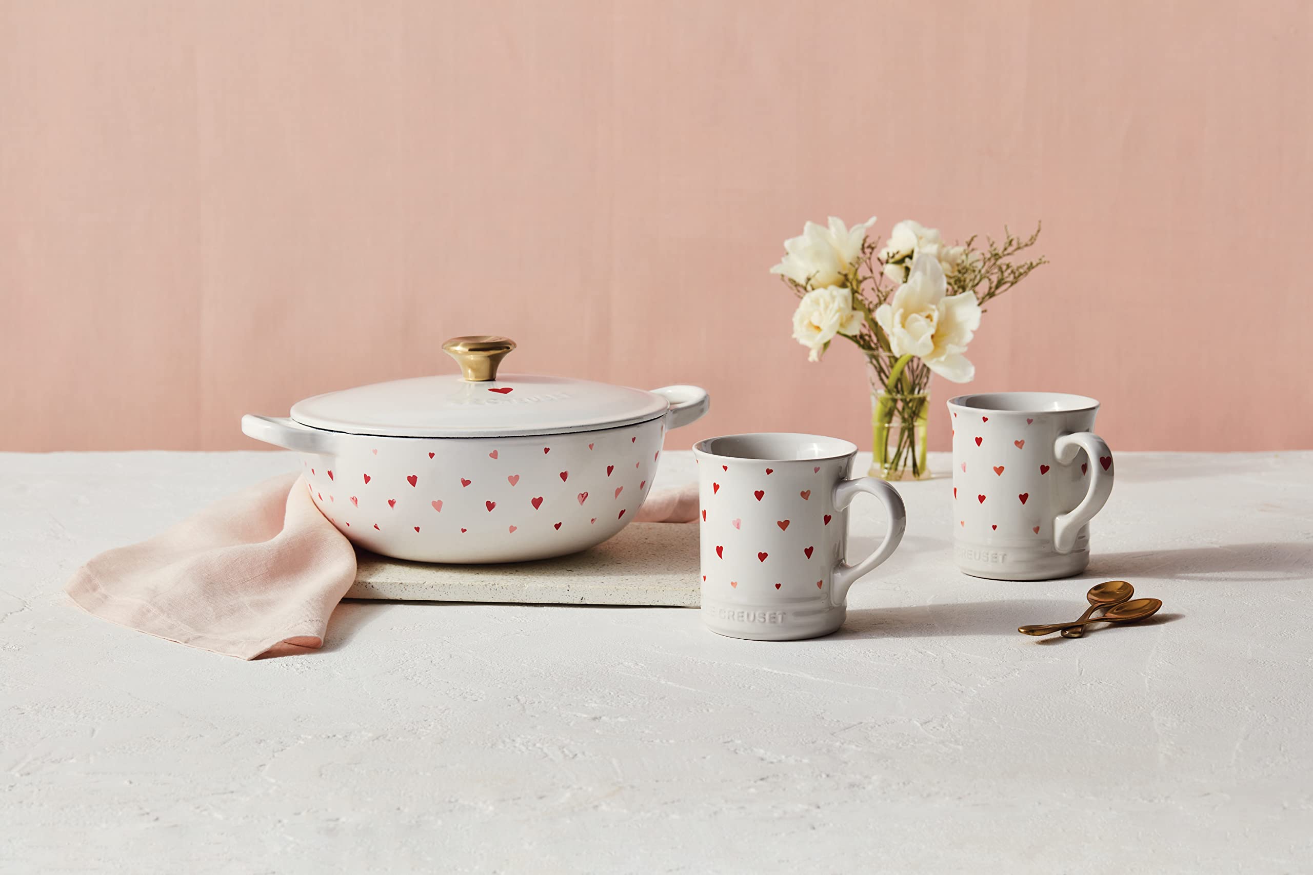 Le Creuset L'Amour Enameled Cast Iron Soup Pot 2.75 QT - White Heart Design with Gold Knob | Perfect for Soups, Stews & Romantic Dinners | Stovetop & Oven Safe