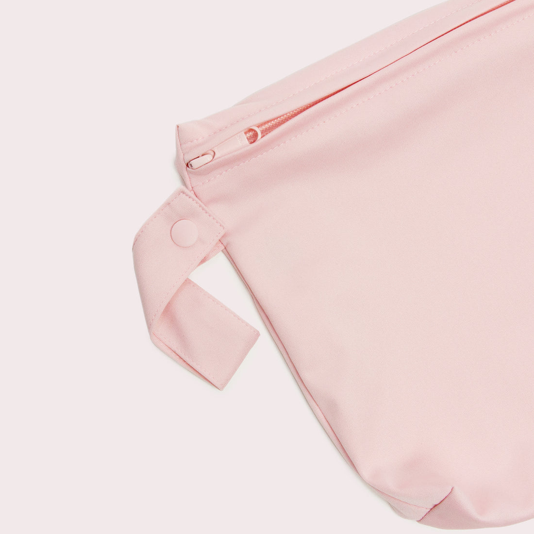 EcoNaps Mid Wet Bag | Reusable Waterproof Diaper Wet Bag for Baby | Perfect for Daycare, Travel & Swimming | Peony Print