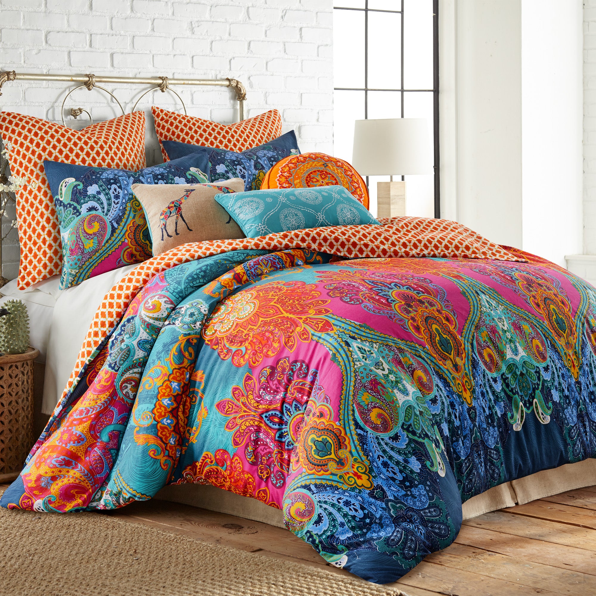 Luxury Mackenzie Duvet Cover Set - Queen Size Soft Bedding Set with Pillow Shams - Breathable Cotton Comforter Cover for Bedroom Decor - Perfect for Master Bedroom, Guest Room & Hotel Stays