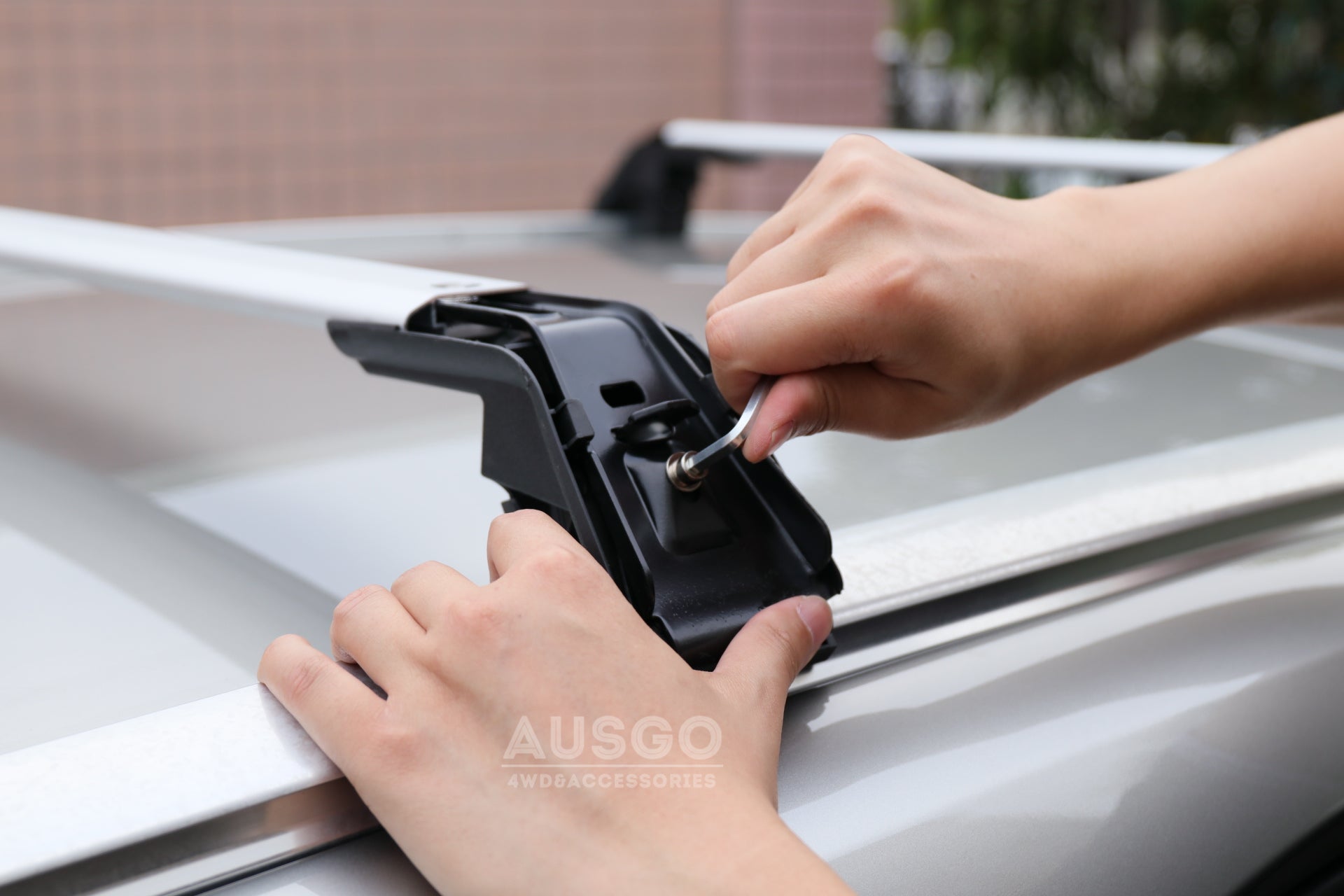 Adjustable Car Roof Rack 121-135cm - Universal Fit for SUVs, Sedans & Crossovers - Perfect for Road Trips, Camping & Outdoor Adventures