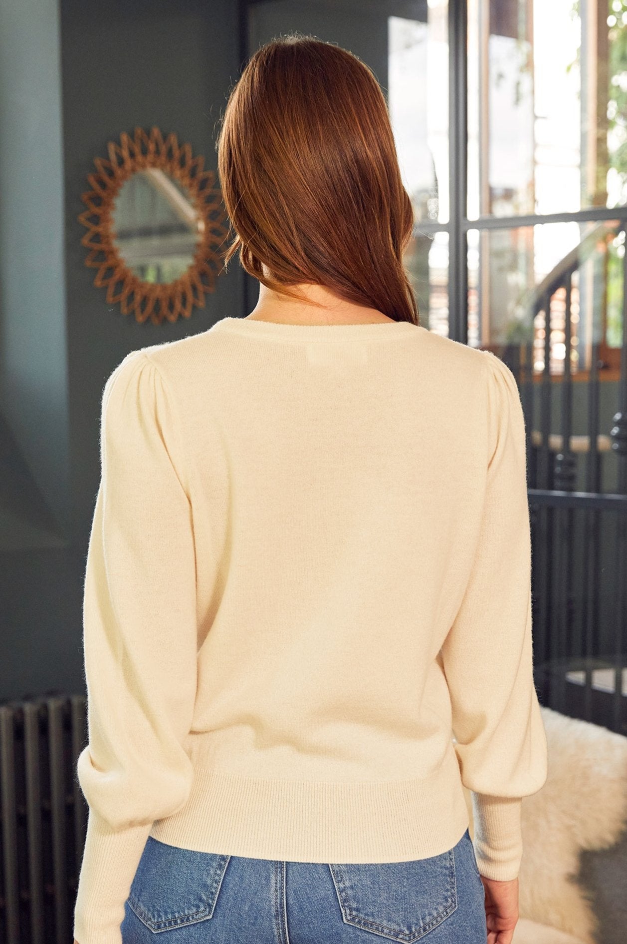 Premium Merino Wool Crew Neck Sweater for Men & Women | Soft & Warm Winter Knitwear | Cream Beige | Ideal for Outdoor Activities & Casual Wear