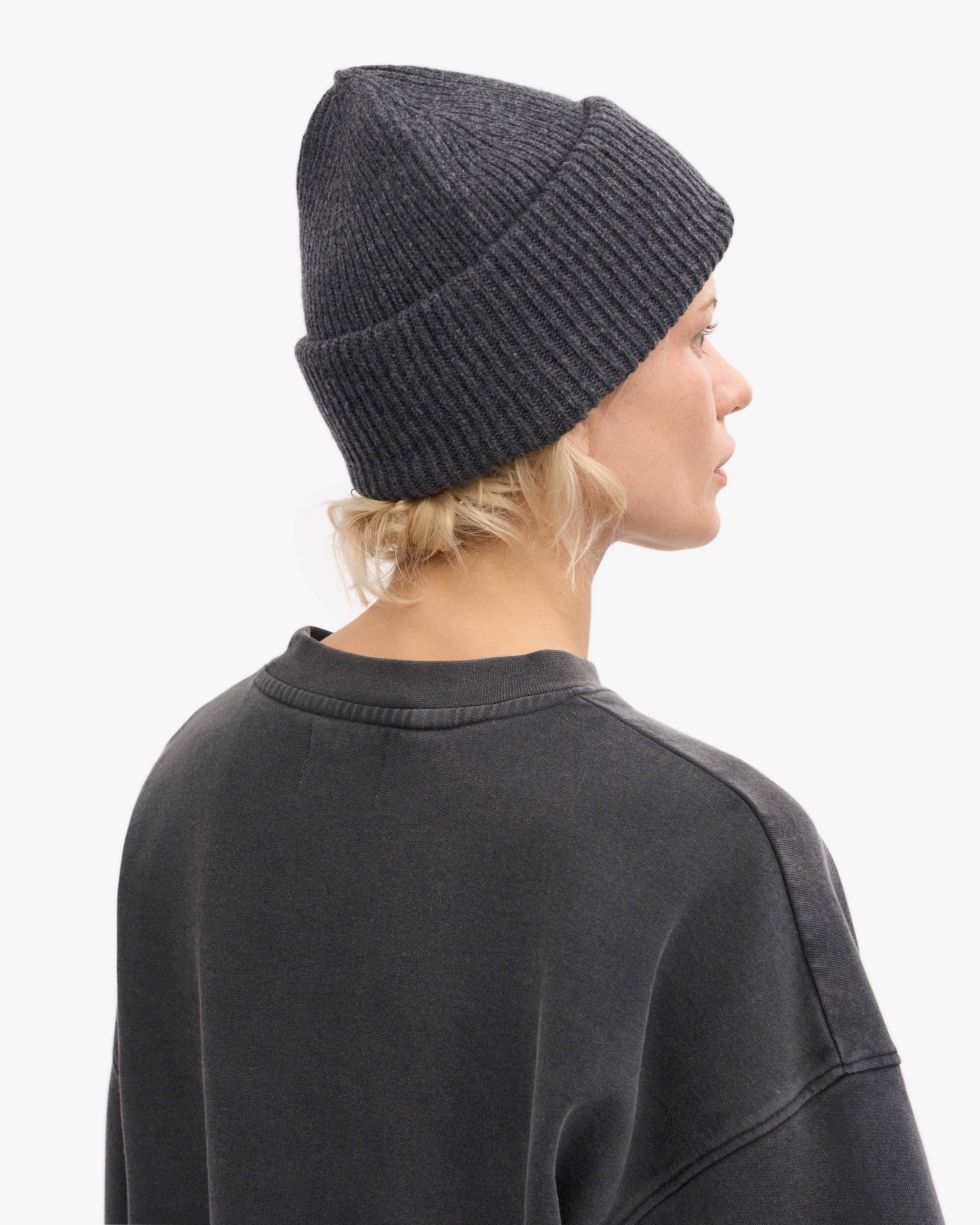 Premium Merino Wool Beanie for Men & Women - Soft & Warm Winter Hat in Lava Grey - Perfect for Skiing, Hiking & Outdoor Activities