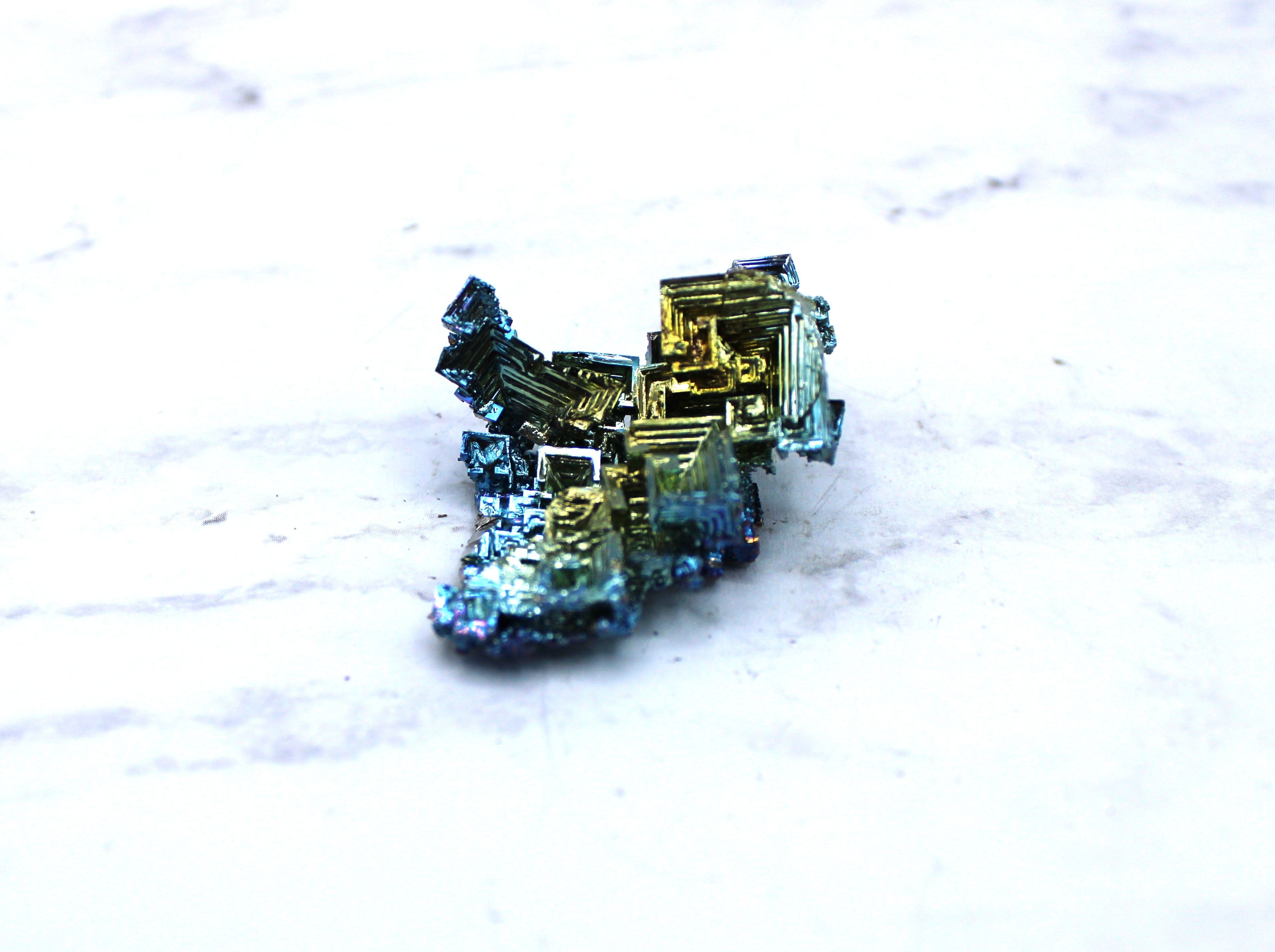 Bismuth Crystal Specimen - Natural Rainbow Metallic Mineral for Collectors & Science Enthusiasts | Perfect for Home Decor, Gift Giving & STEM Education